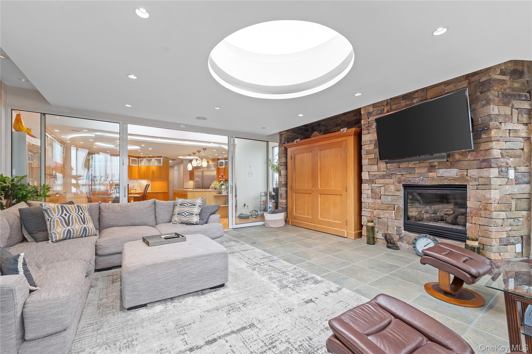 1010 Seawane Drive — photo 25