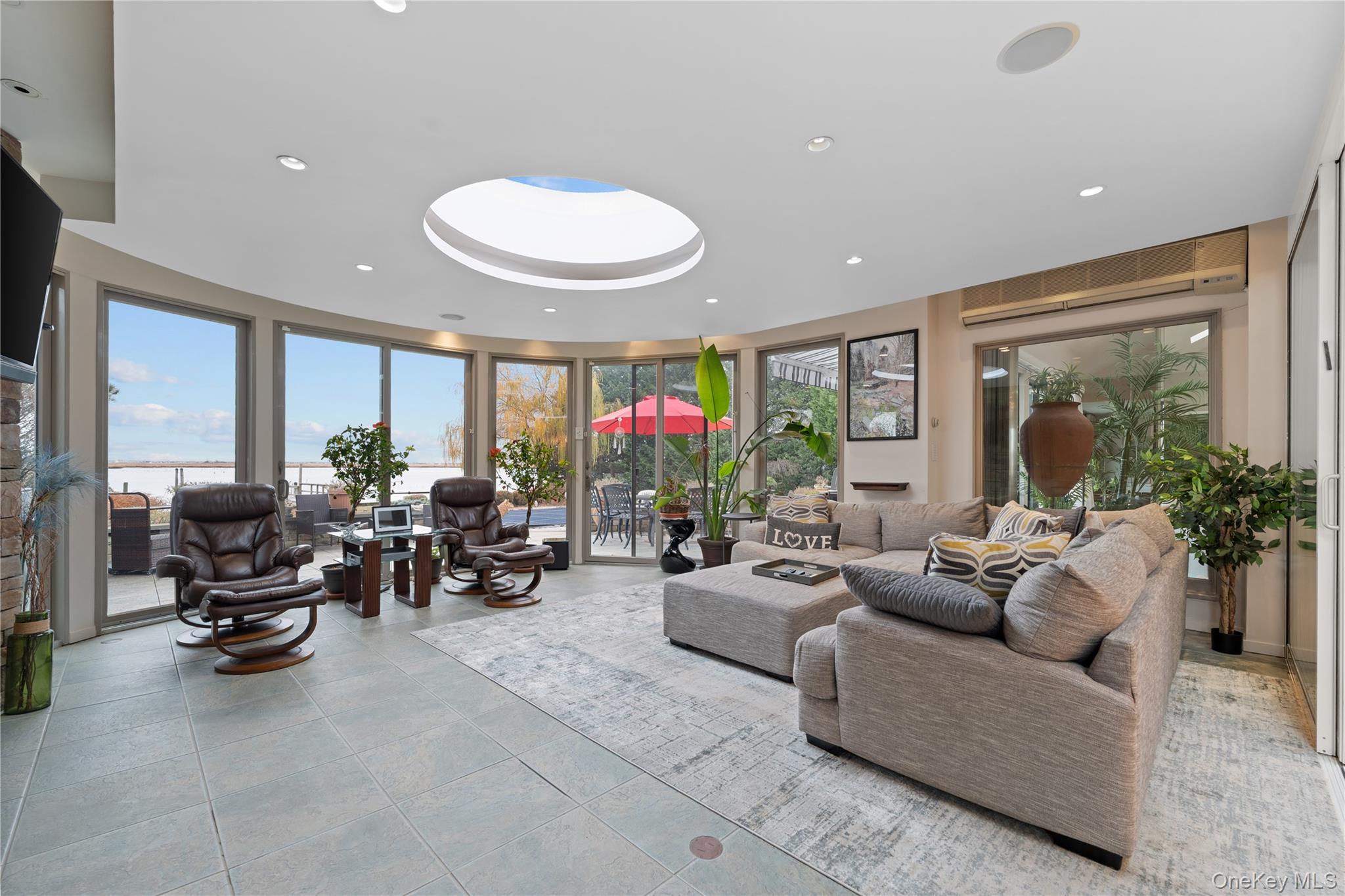 1010 Seawane Drive — photo 26