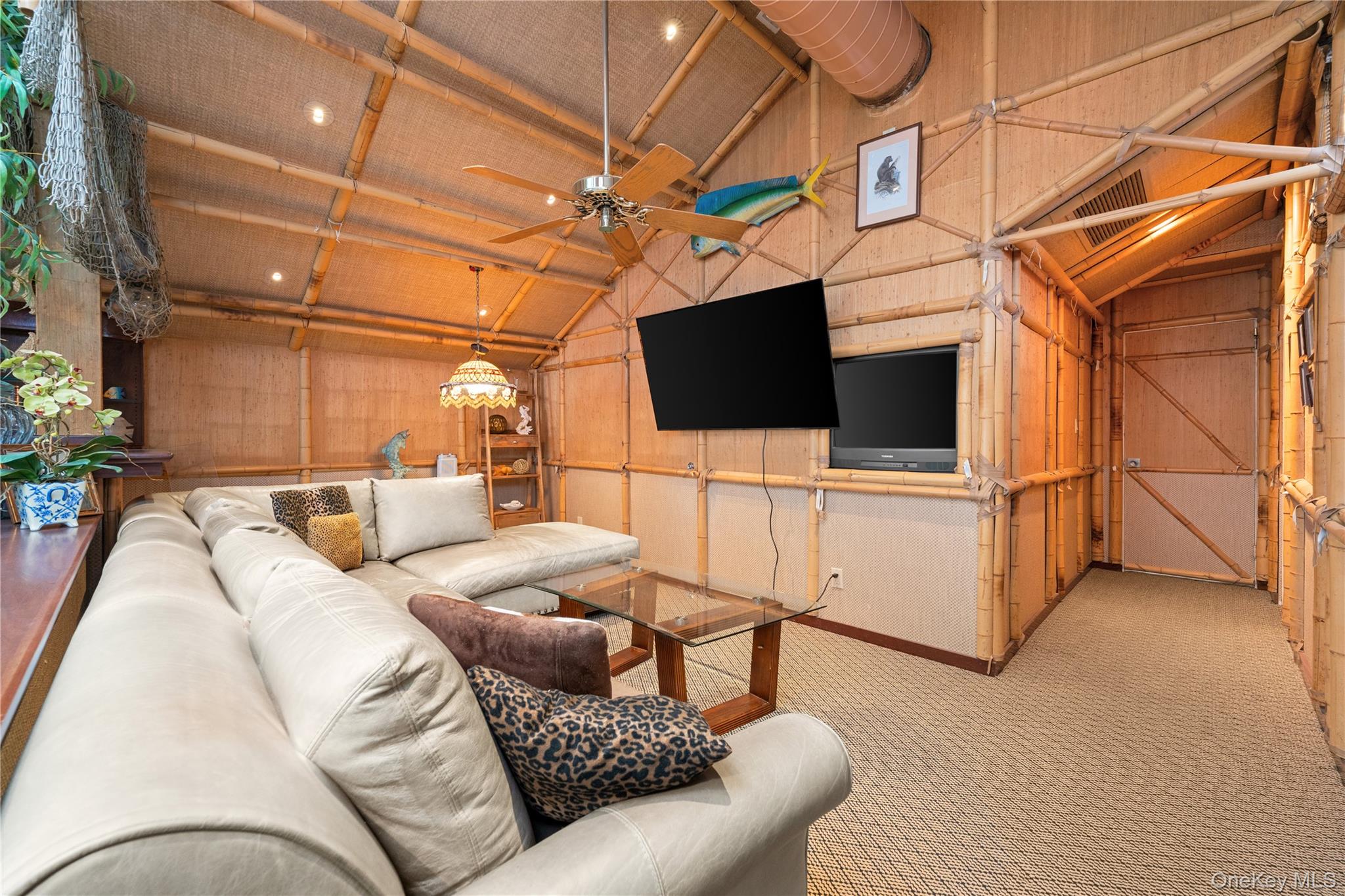 1010 Seawane Drive — photo 39