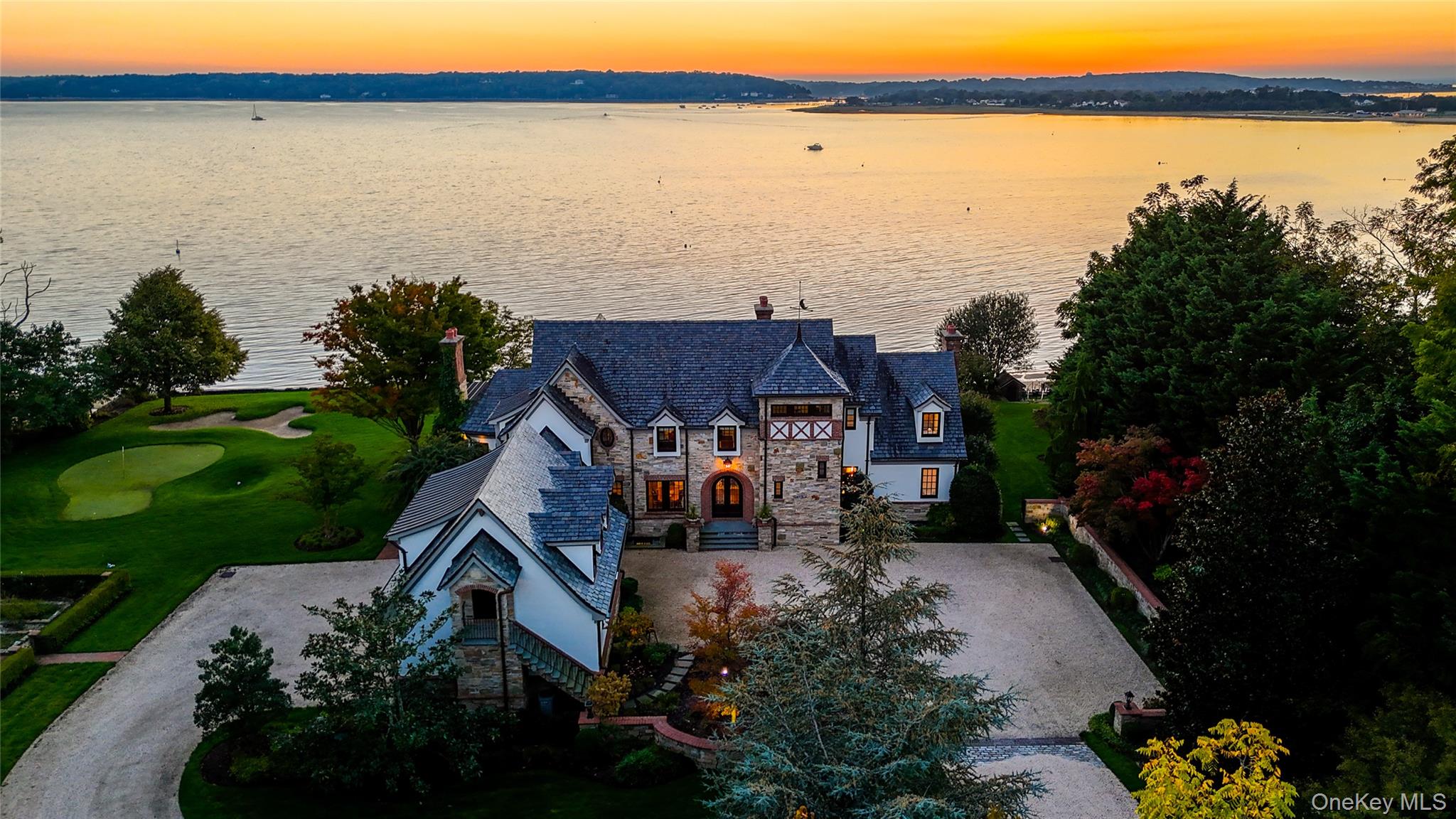 200# Centre Island Road
