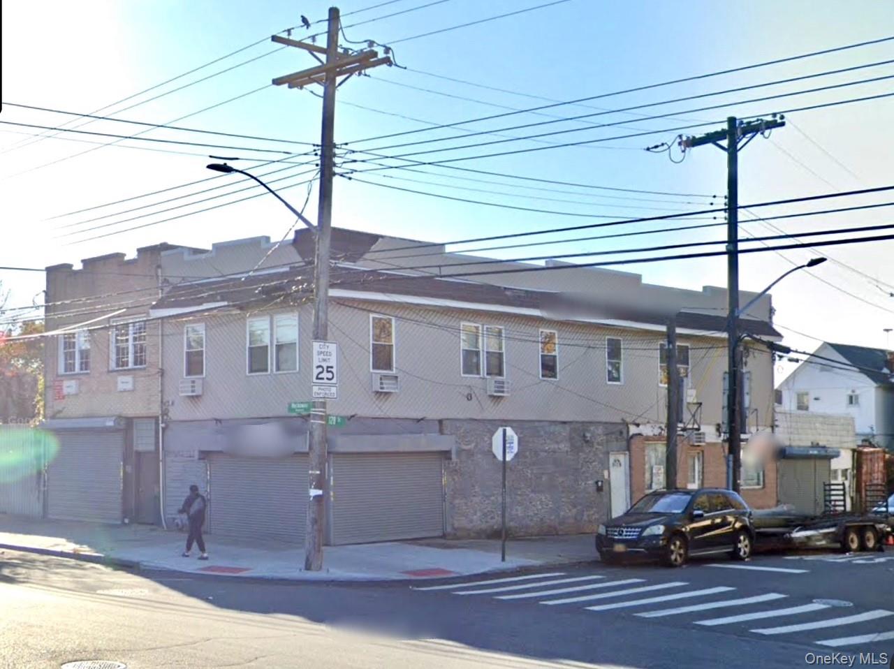 128-02-128-14 Rockaway Boulevard — photo 4