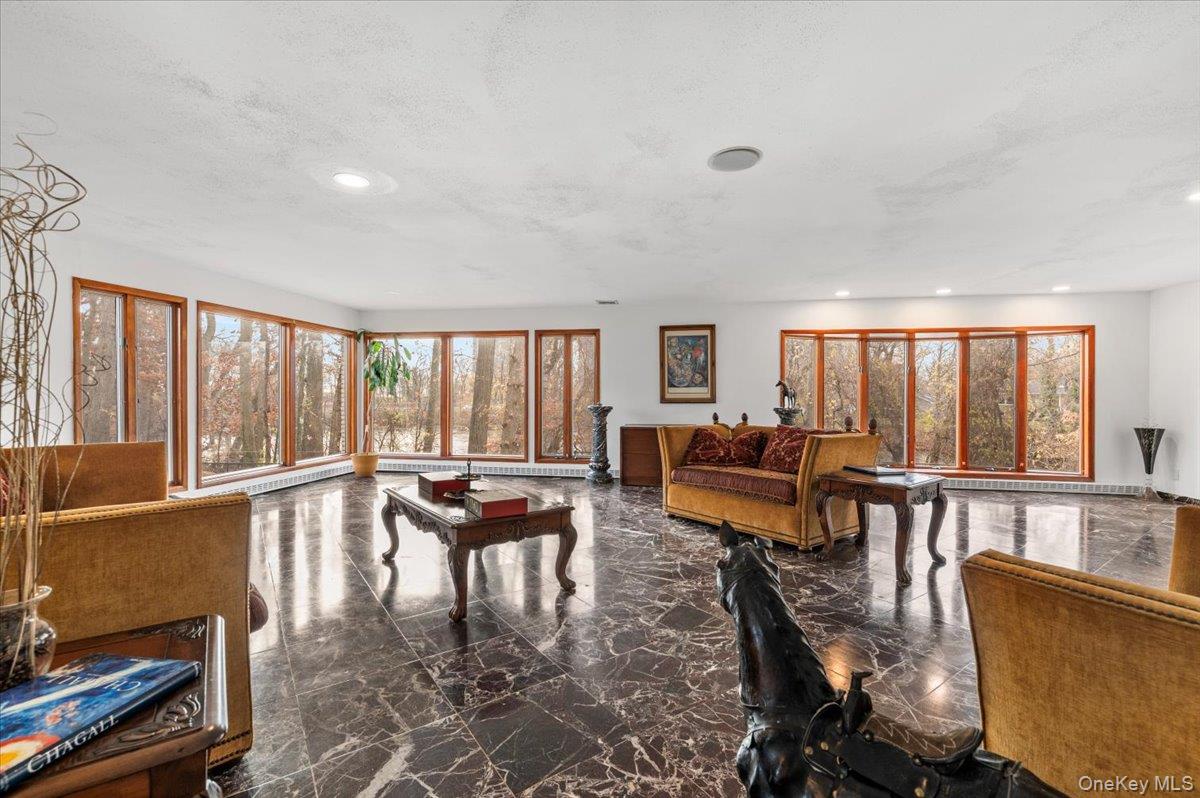 22 Lake Road — photo 8