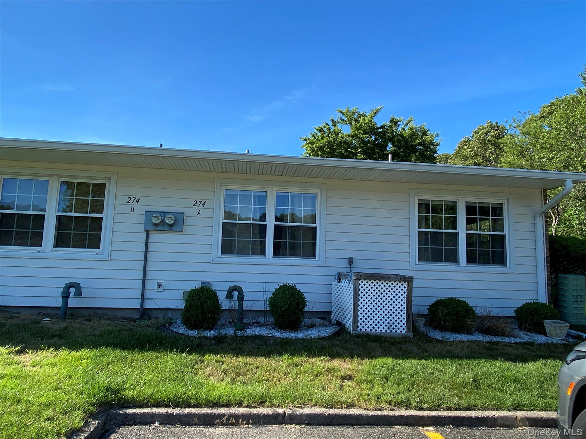 274 Berwick Court #A — photo 11