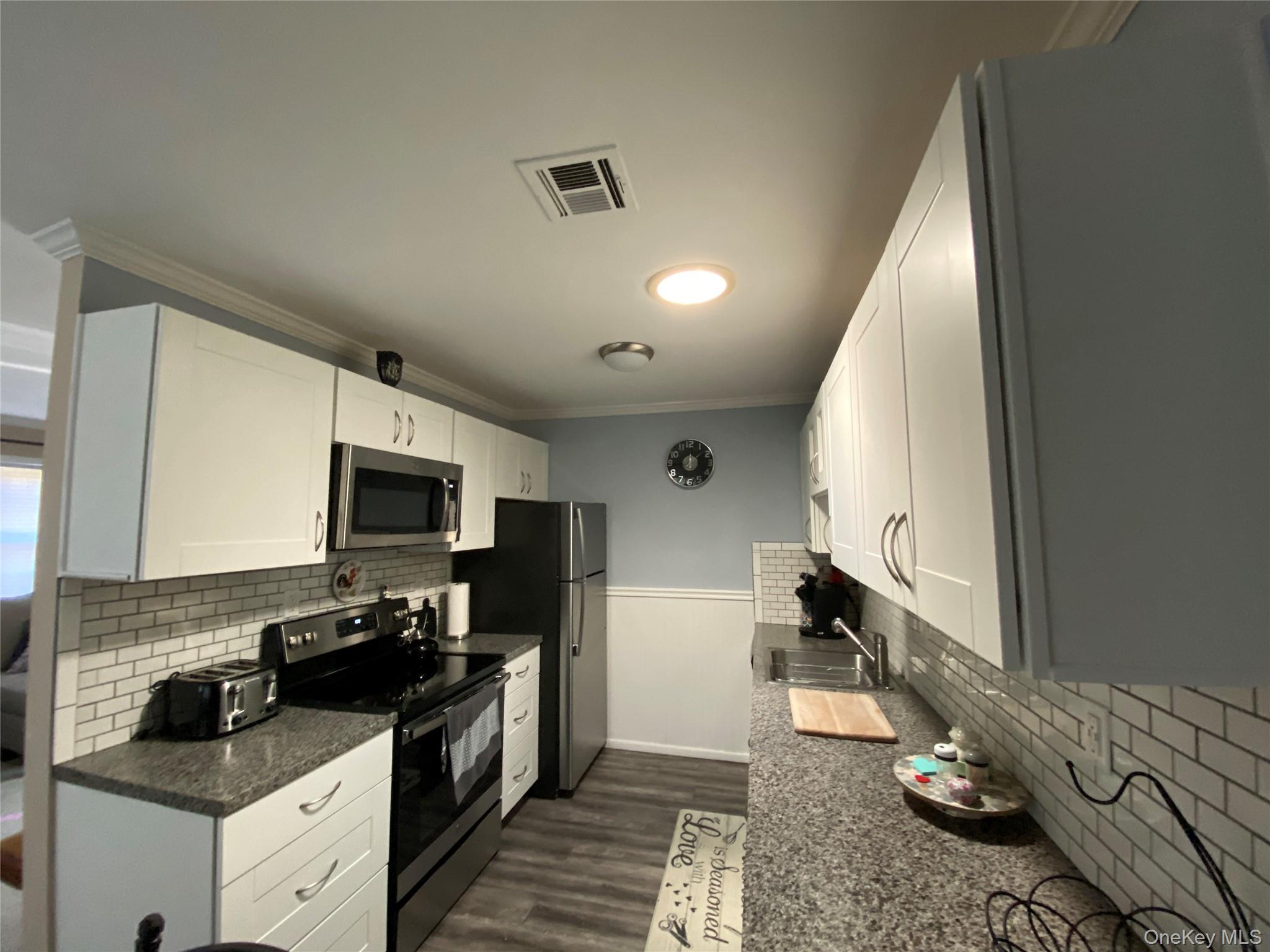 274 Berwick Court #A — photo 18