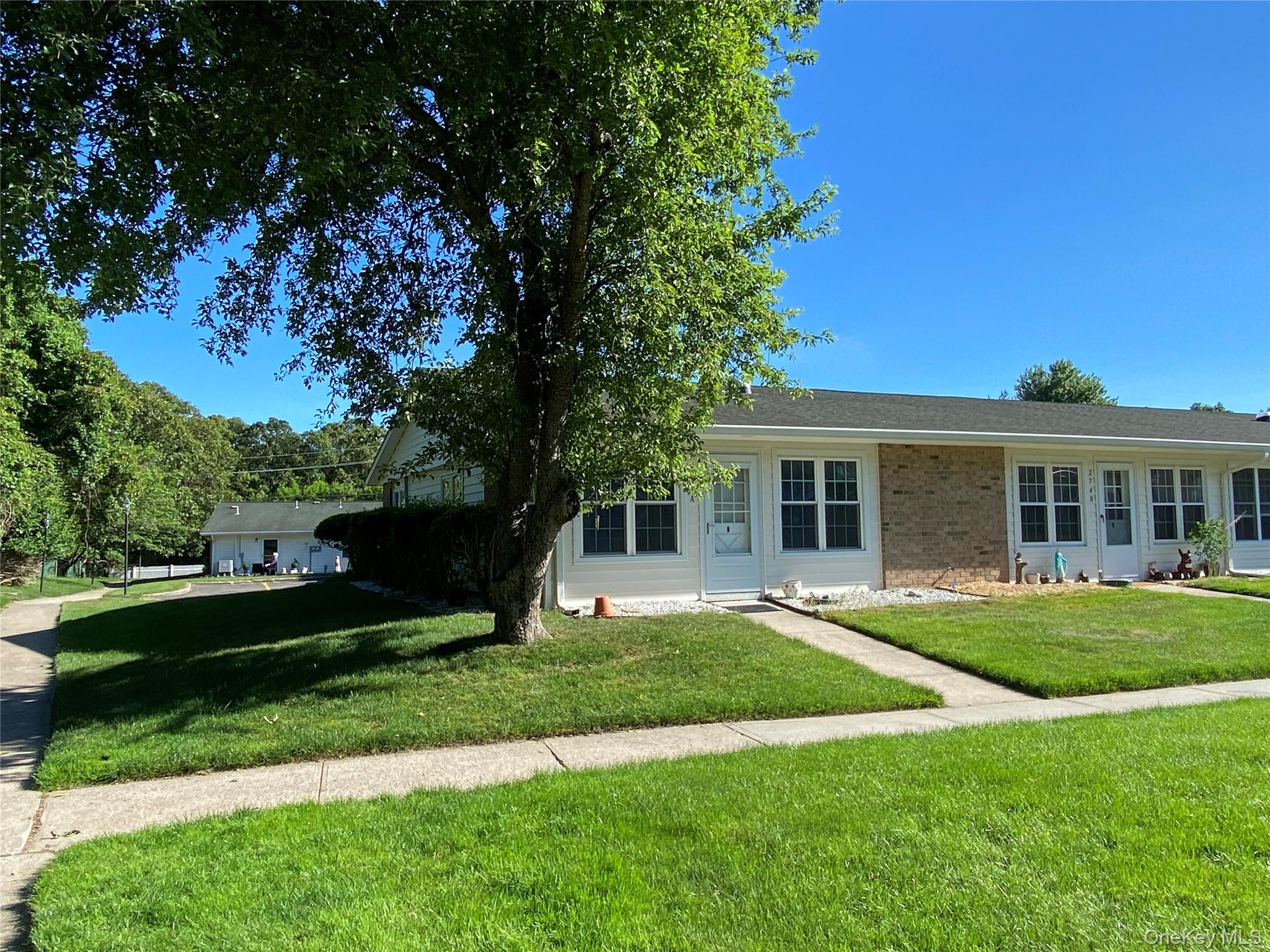 274 Berwick Court #A — photo 9