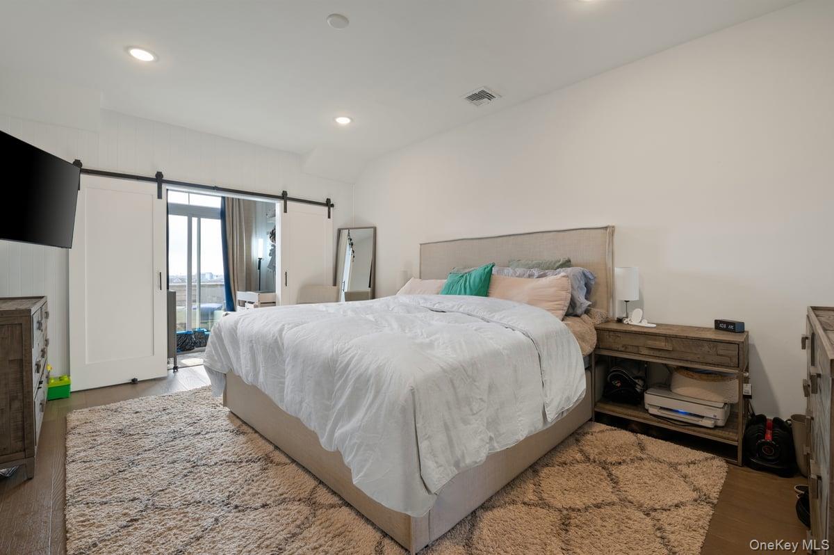 422 Marina Pointe Drive #422 — photo 13