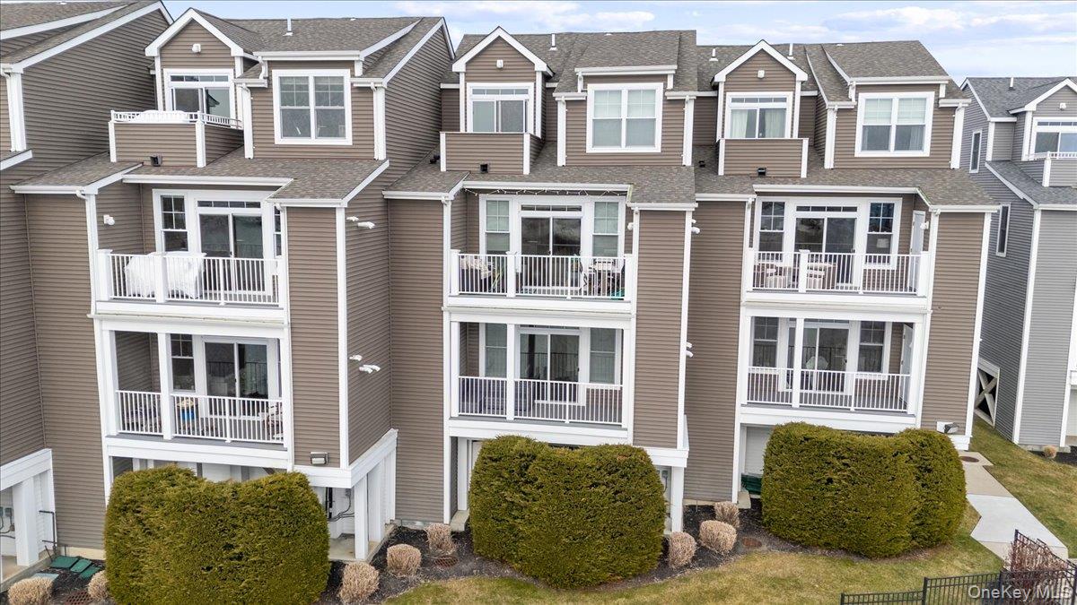 422 Marina Pointe Drive #422 — photo 21