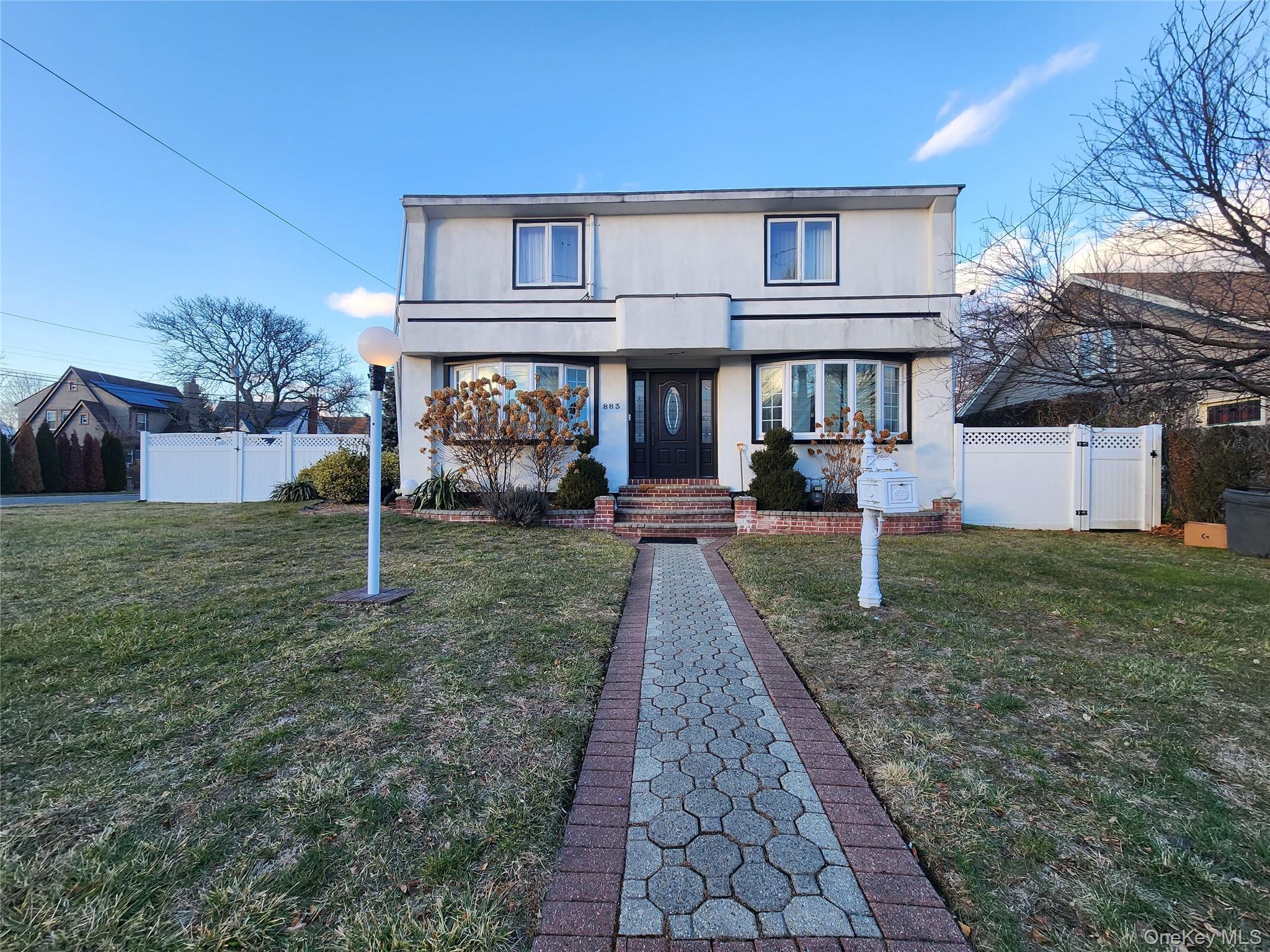 883 McKenna Avenue — photo 6