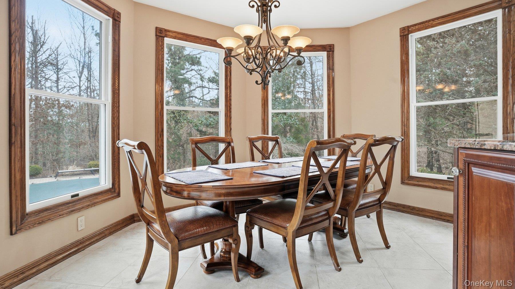 131 Malloy Drive — photo 12