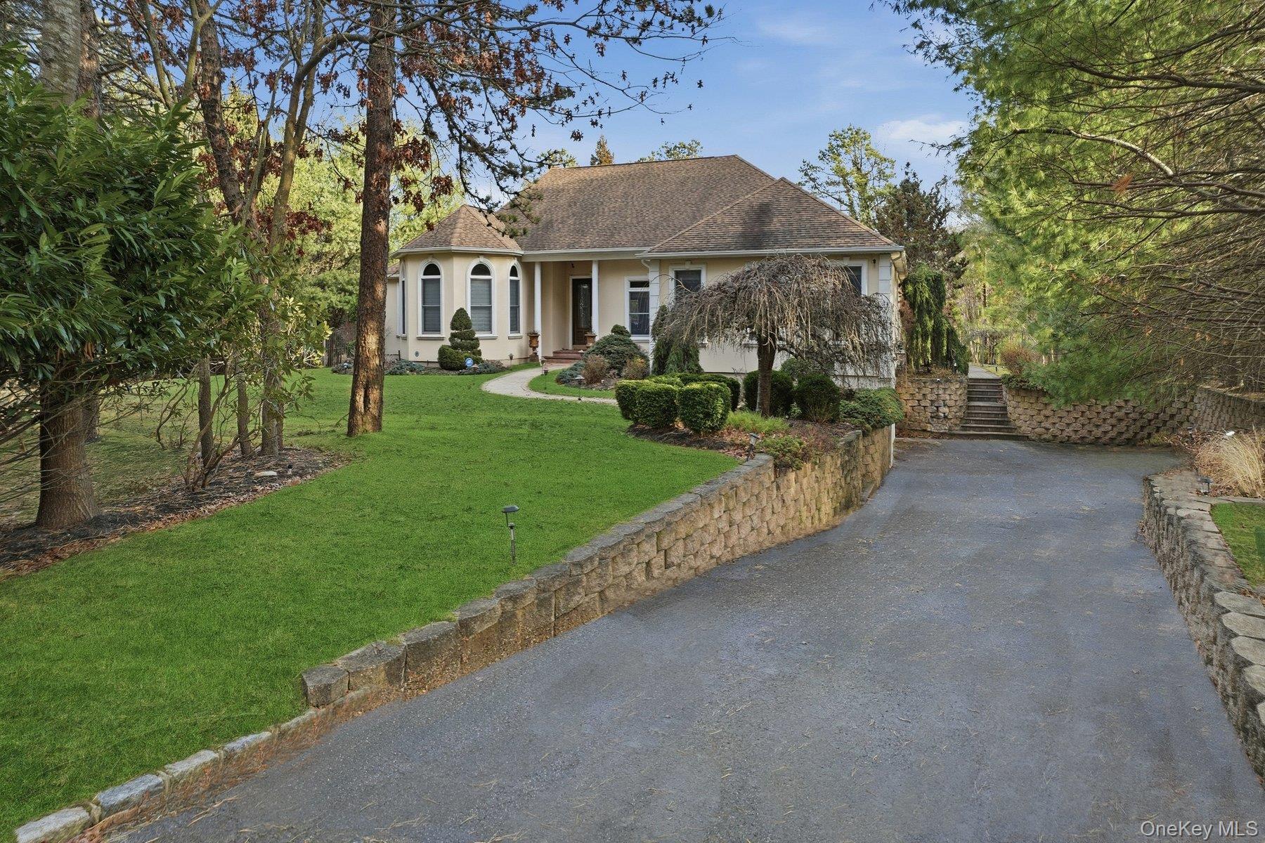 131 Malloy Drive — photo 28