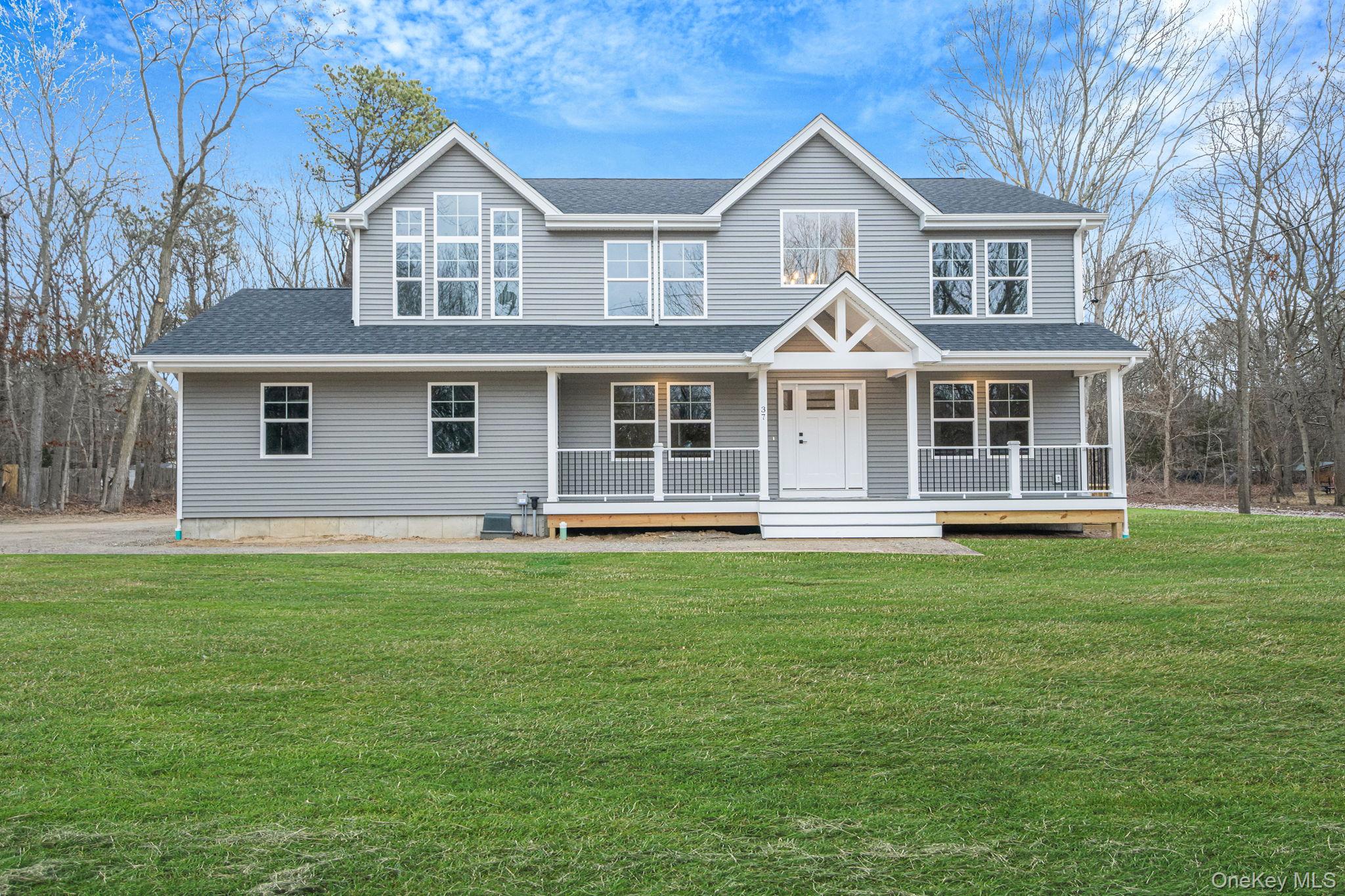 63A Blydenburgh Road, Centereach