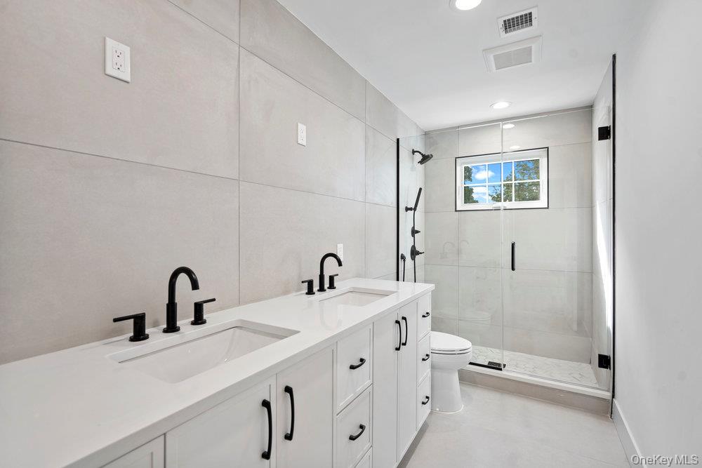 8 Violet Avenue — photo 12