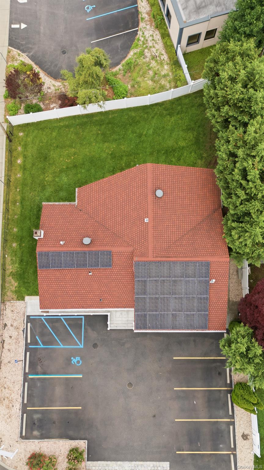1 Arrowood Lane Lane — photo 49