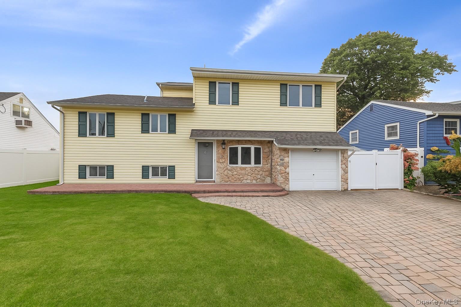 1012 Ontario Avenue