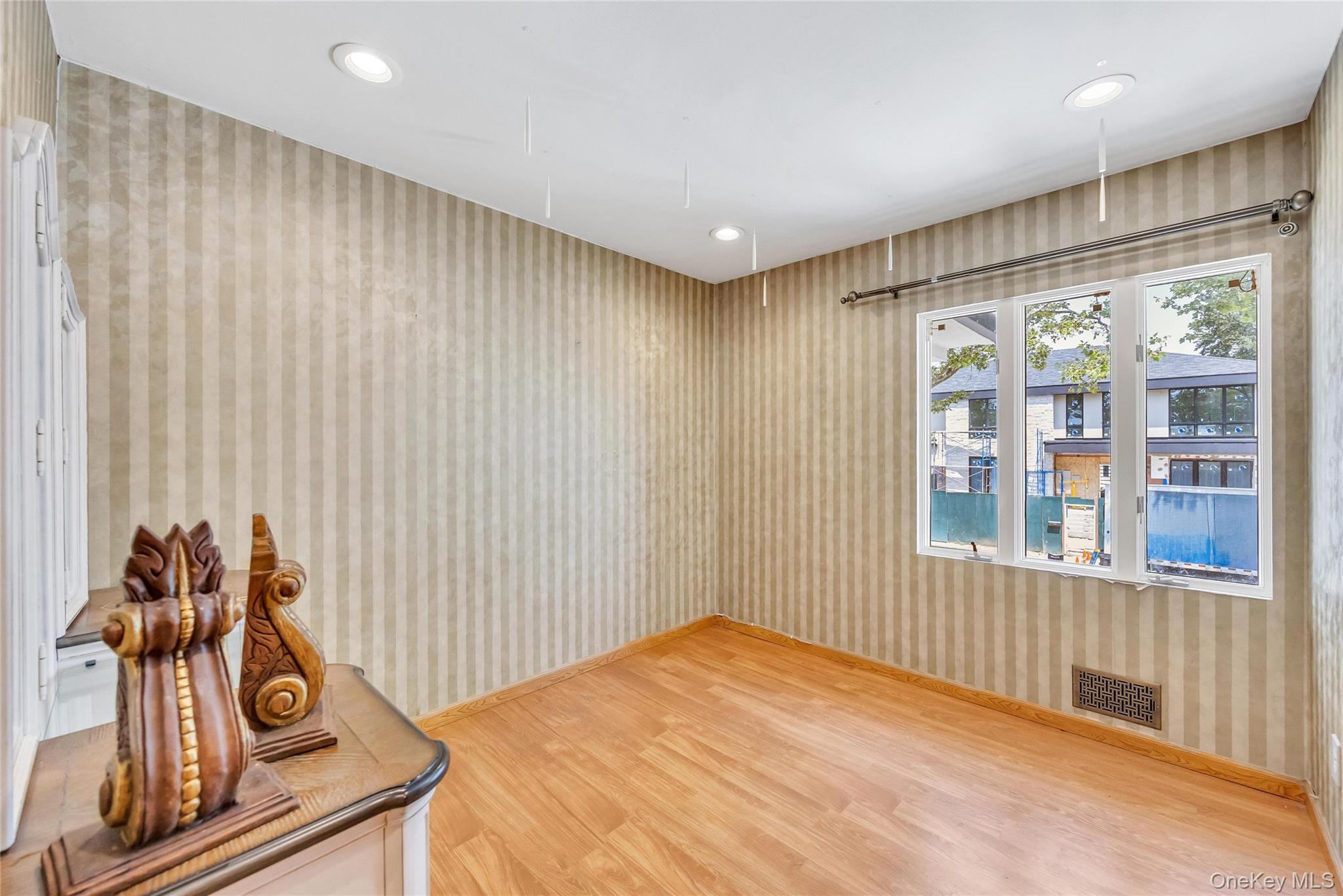 2 Valley Greens Drive — photo 16