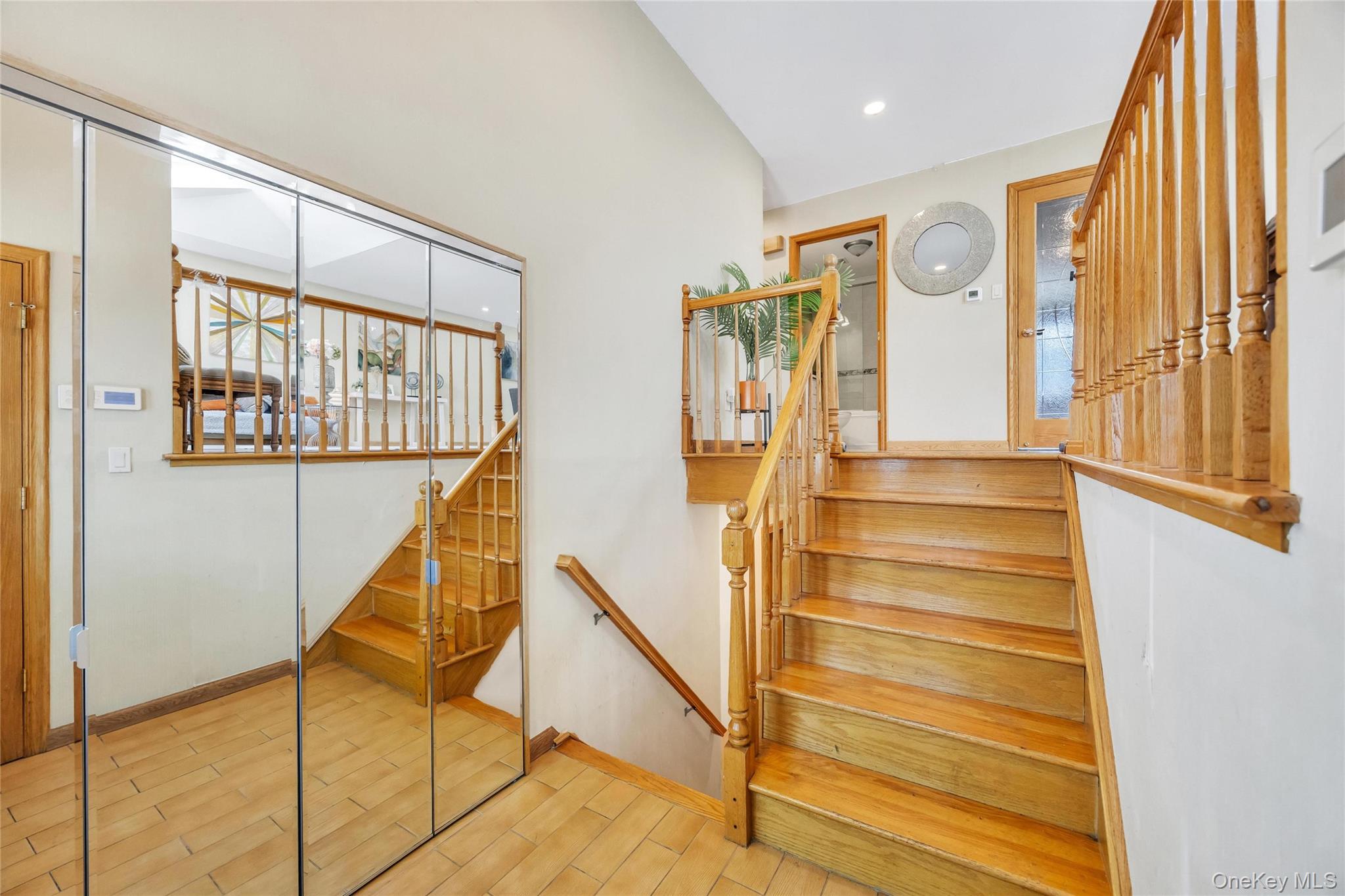 2 Valley Greens Drive — photo 3