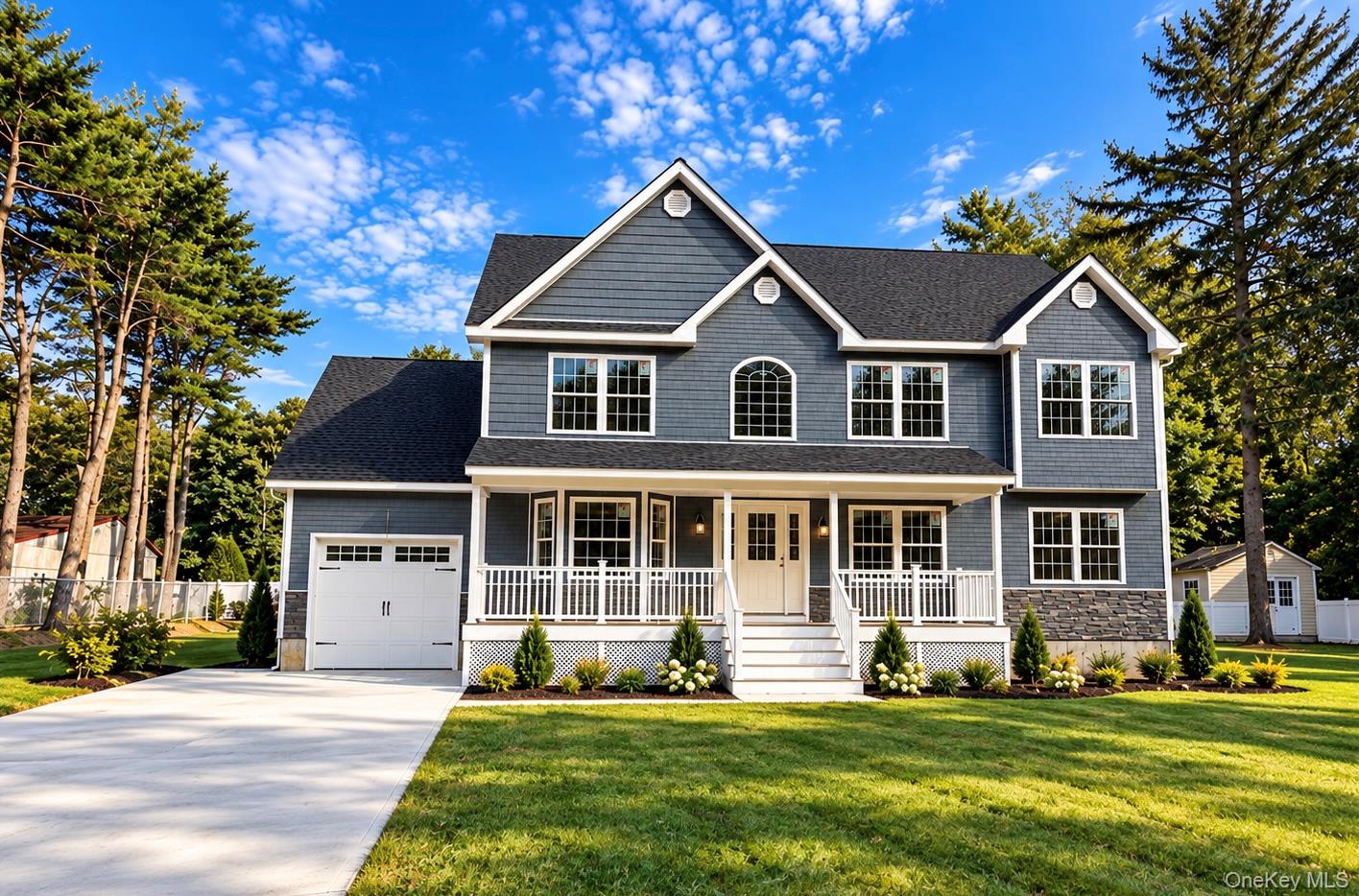 85 Howell Avenue, Centereach