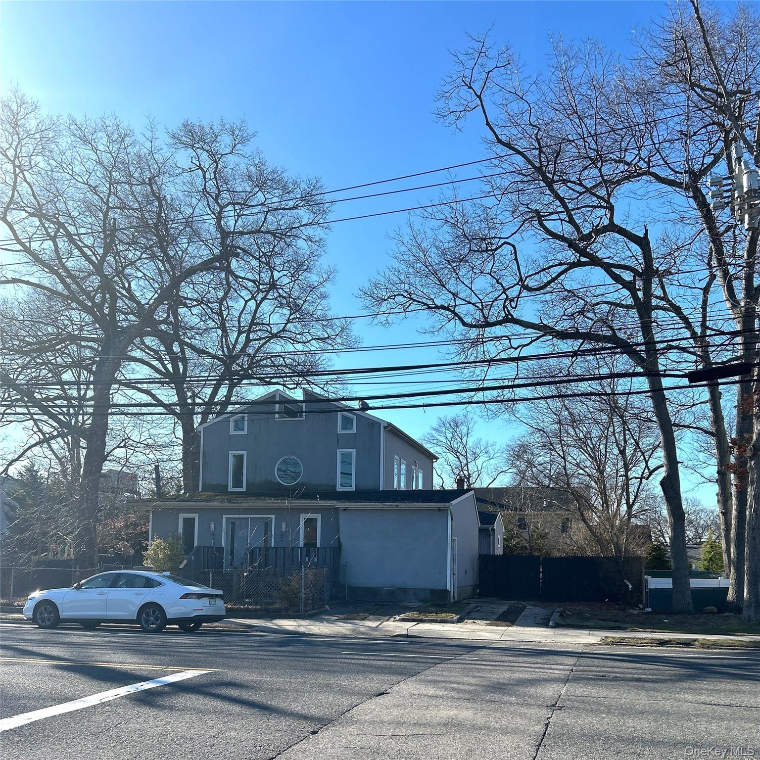 90 Jerusalem Avenue — photo 3