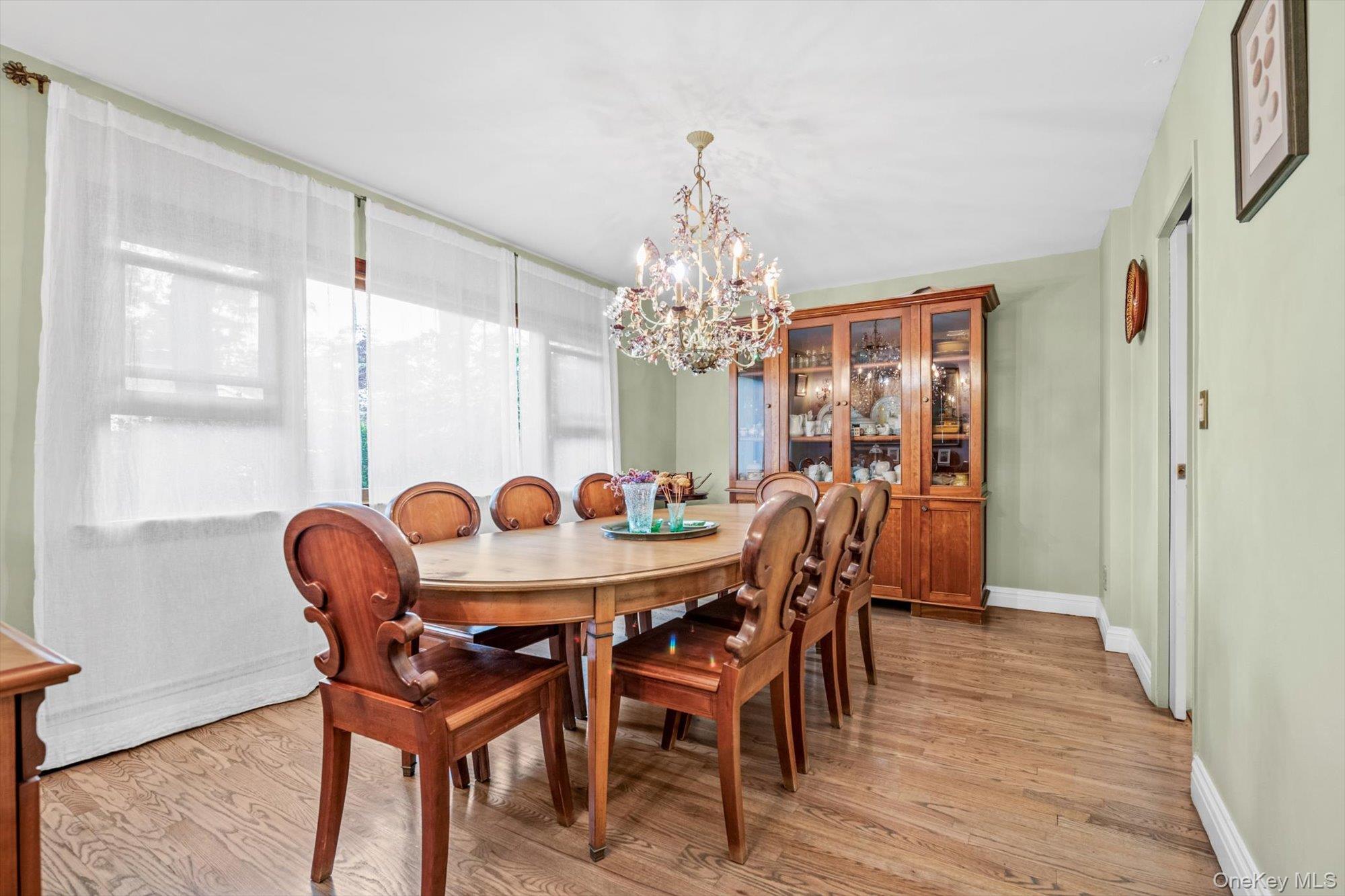 740 Kearny Drive — photo 4