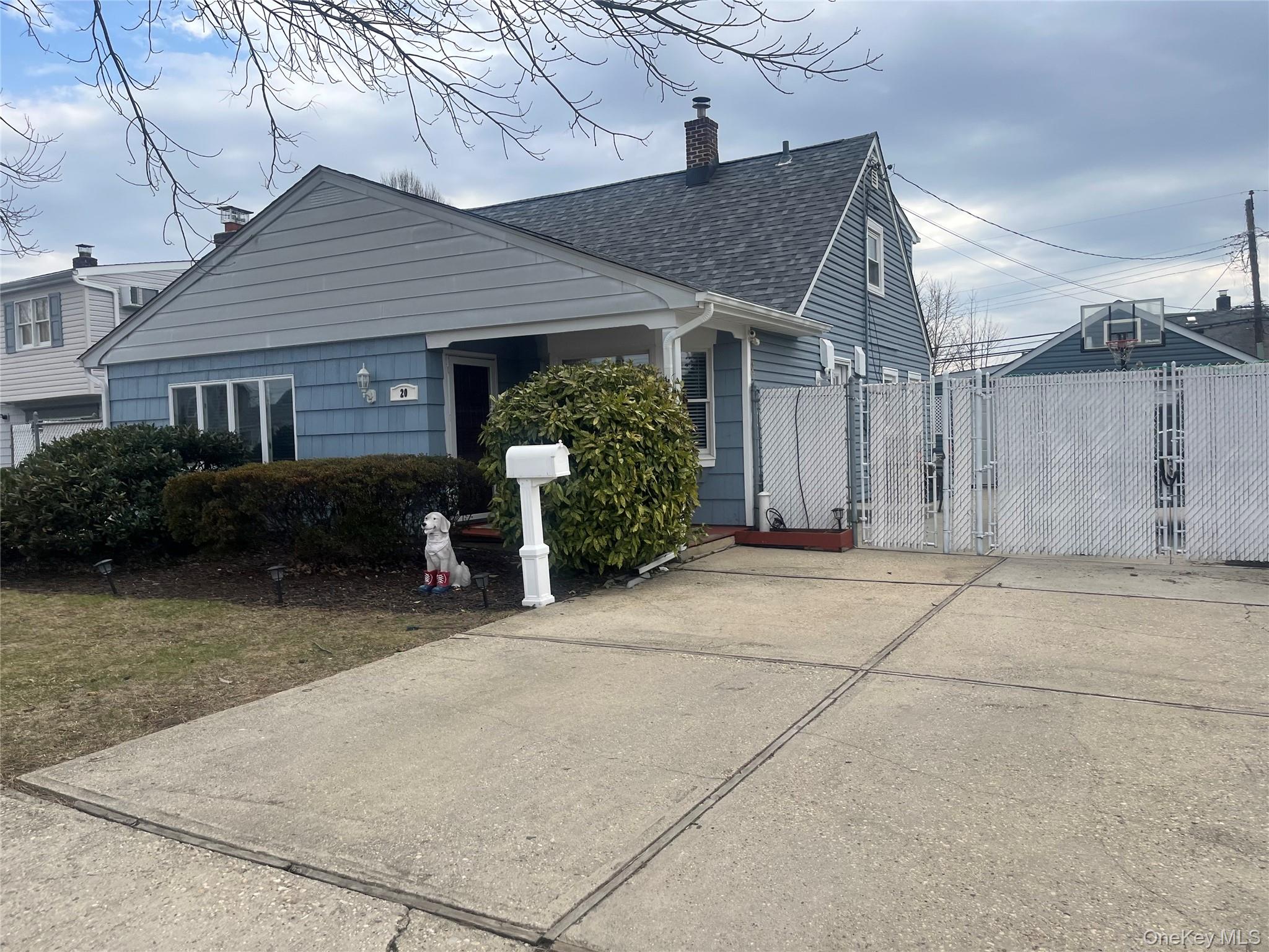 20 Peacock Lane