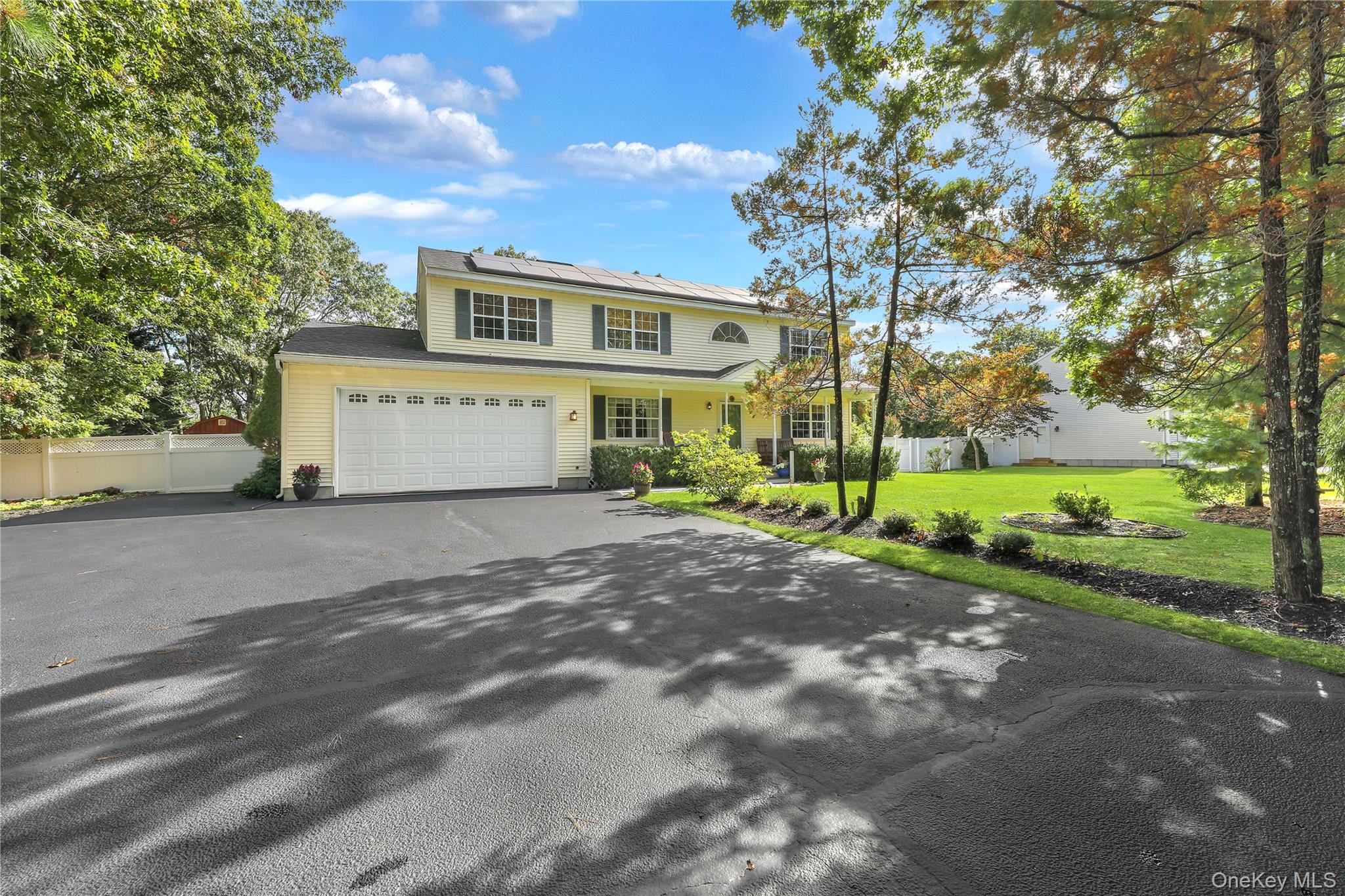 17 Jennifer Path, Westhampton Beach