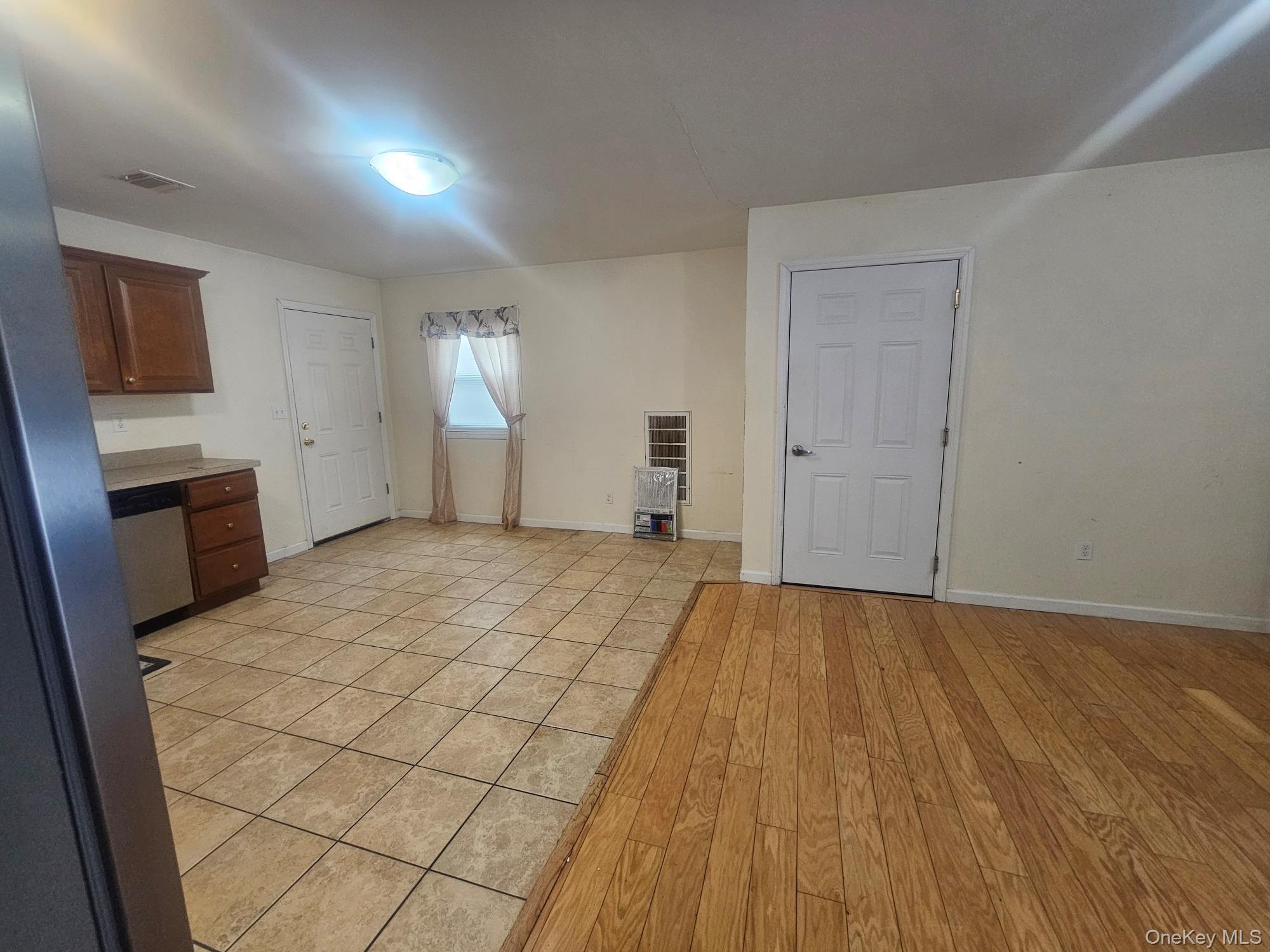 556 Taylor Avenue — photo 4