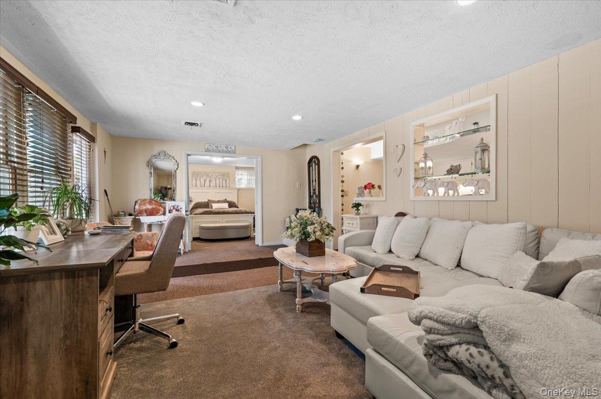 41 Lakeside Drive — photo 9