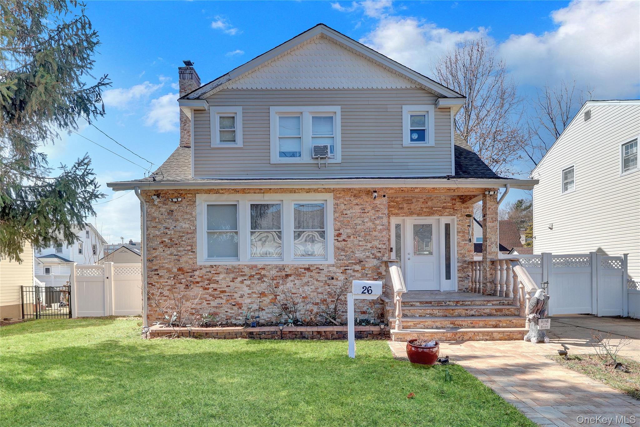 26 Hilbert Street — photo 2