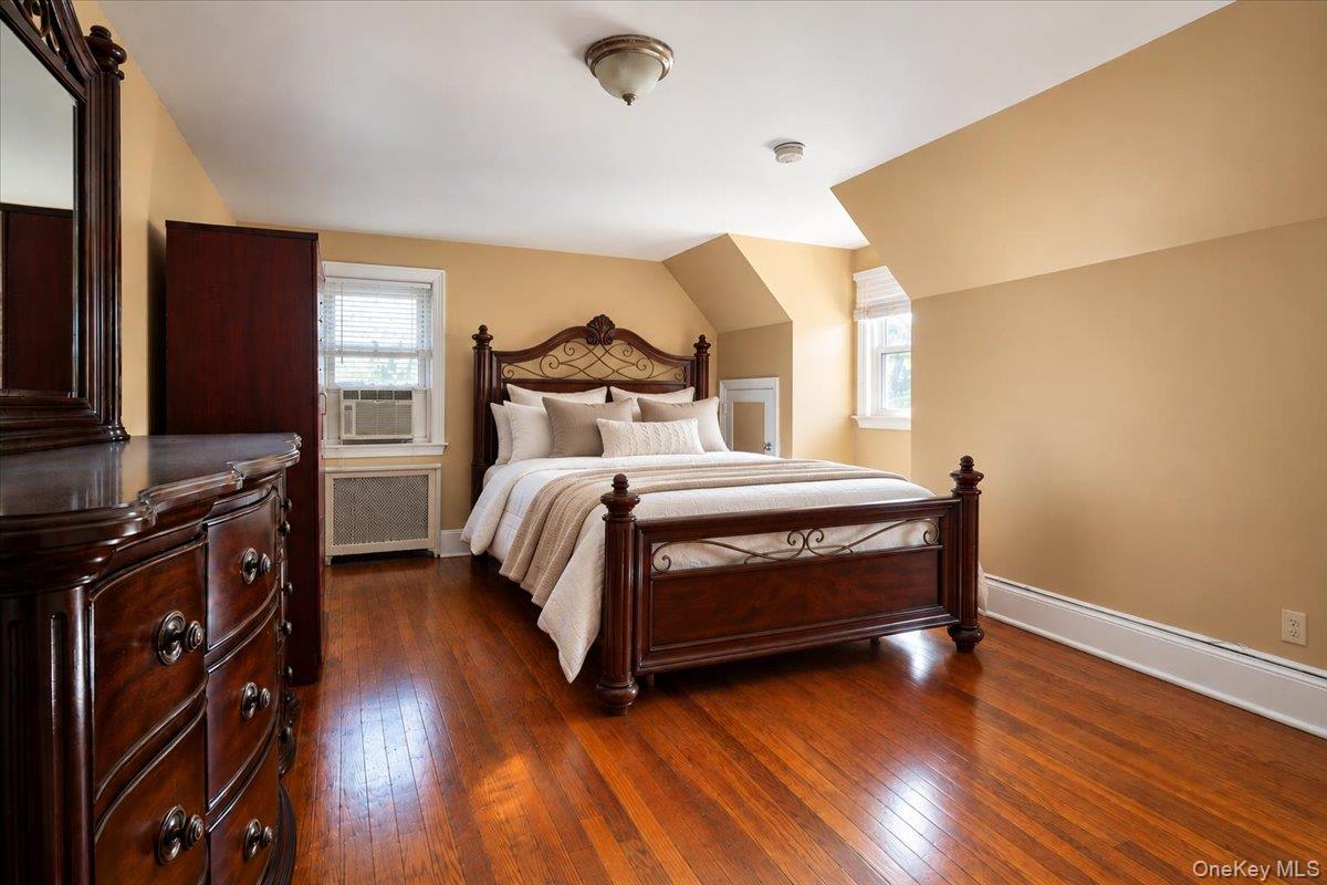 86 Clinton Avenue — photo 16