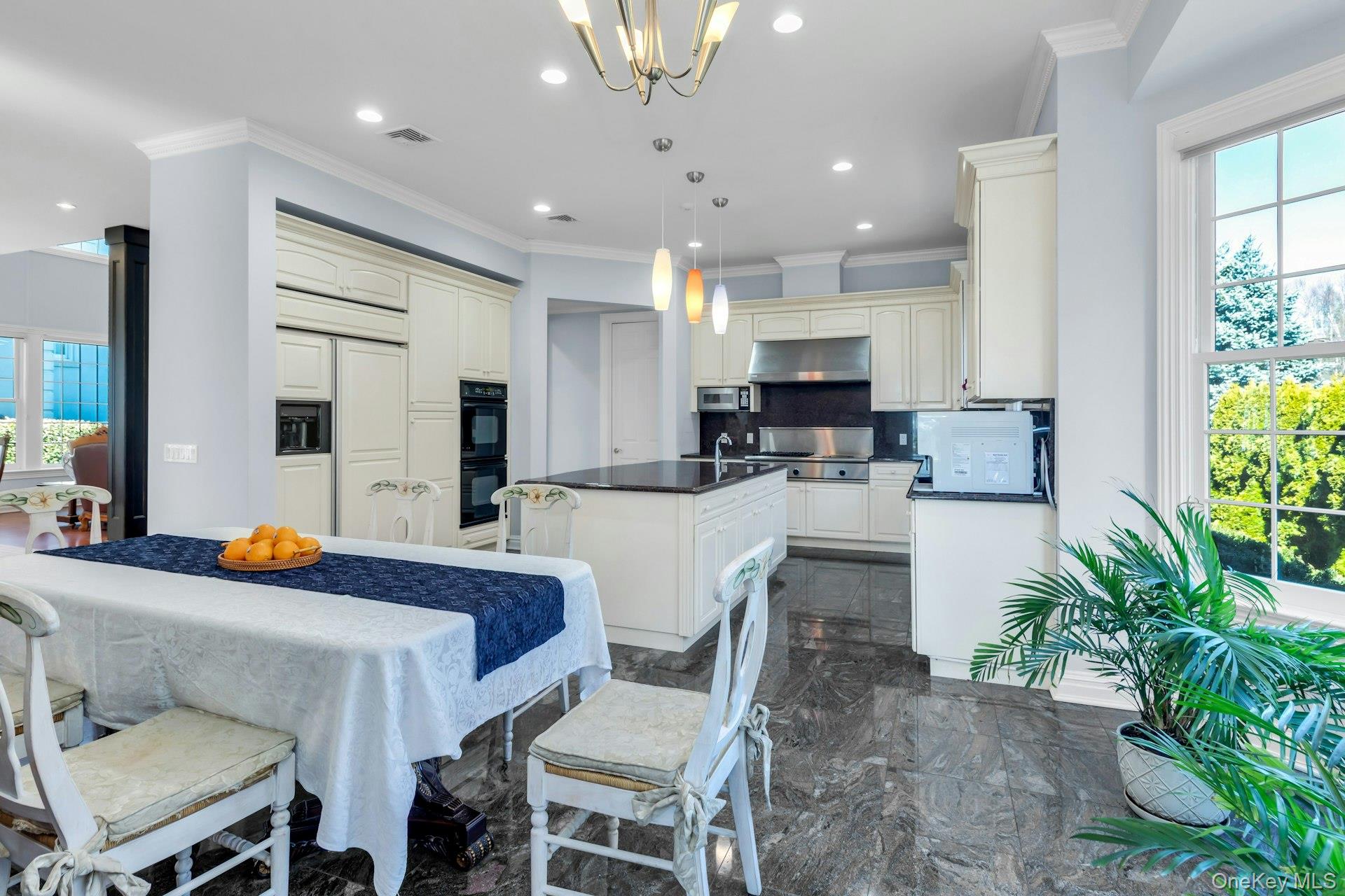 58 Stone Hill Drive — photo 10