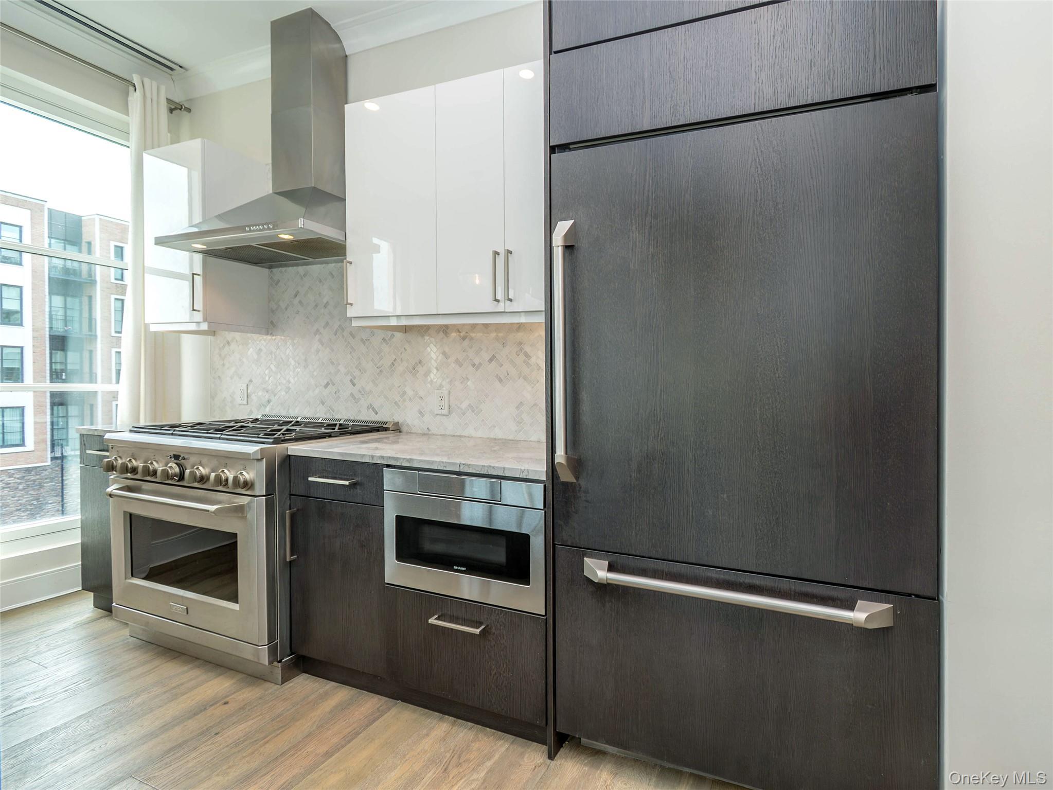 100 Garvies Point Road #1116 — photo 7