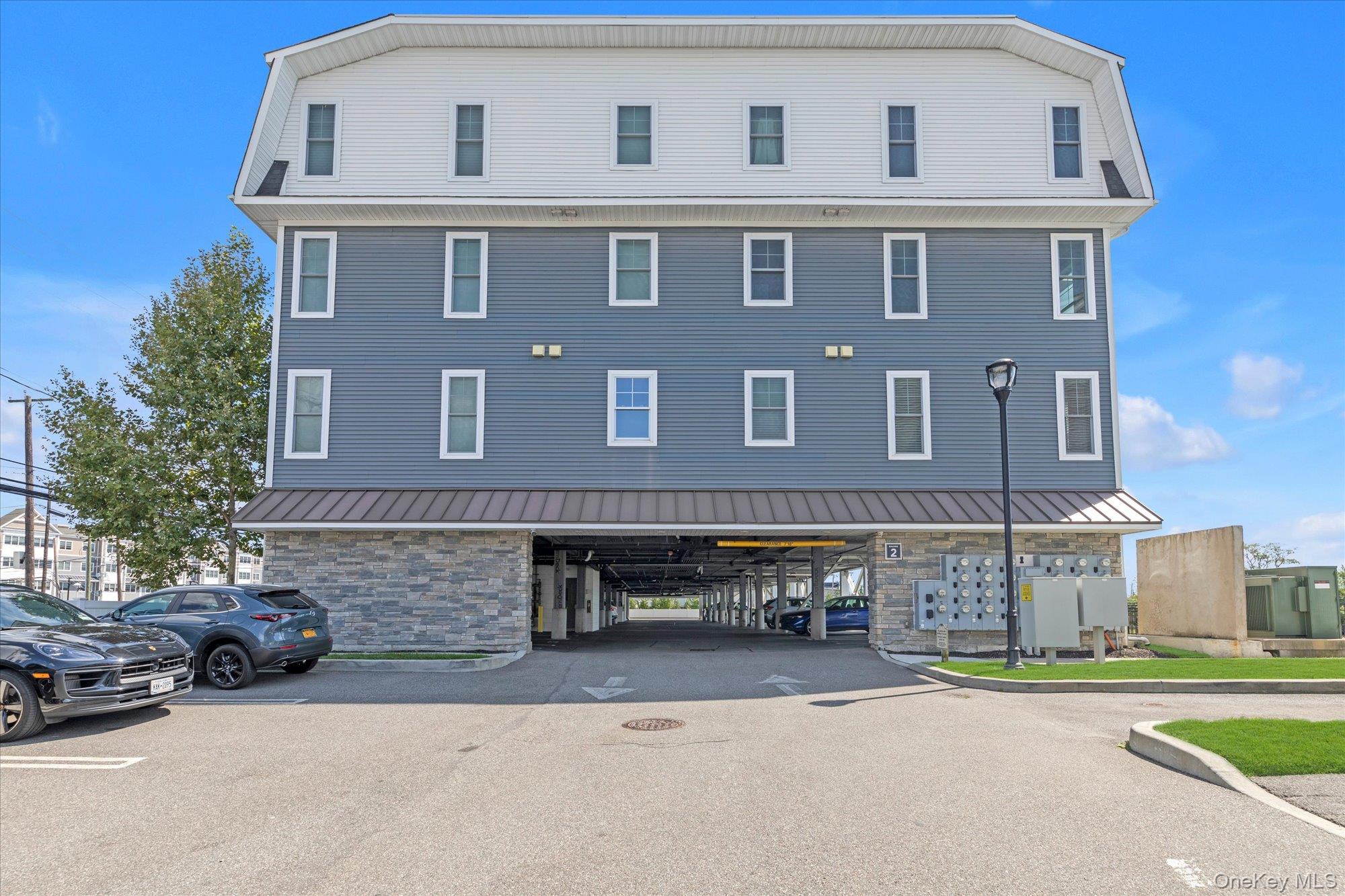 214 Marina Pointe Drive #214 — photo 3