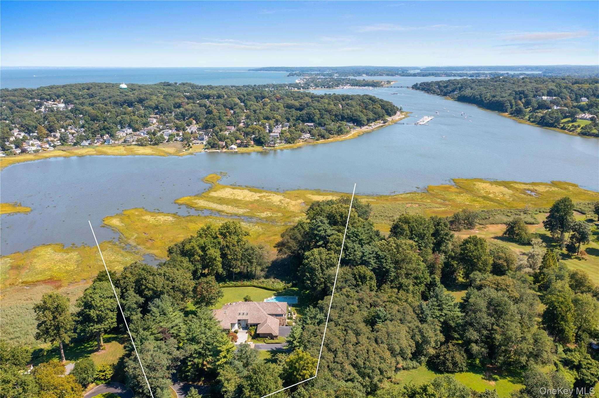 8 Mill Pond Lane — photo 3