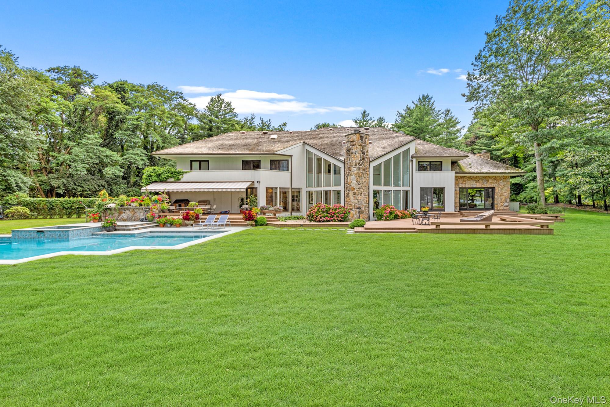8 Mill Pond Lane — photo 33