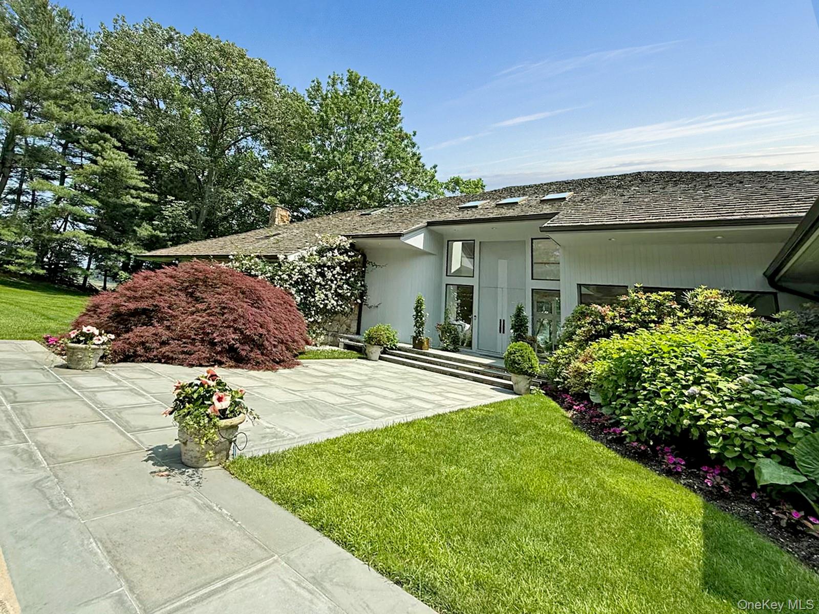 8 Mill Pond Lane — photo 34