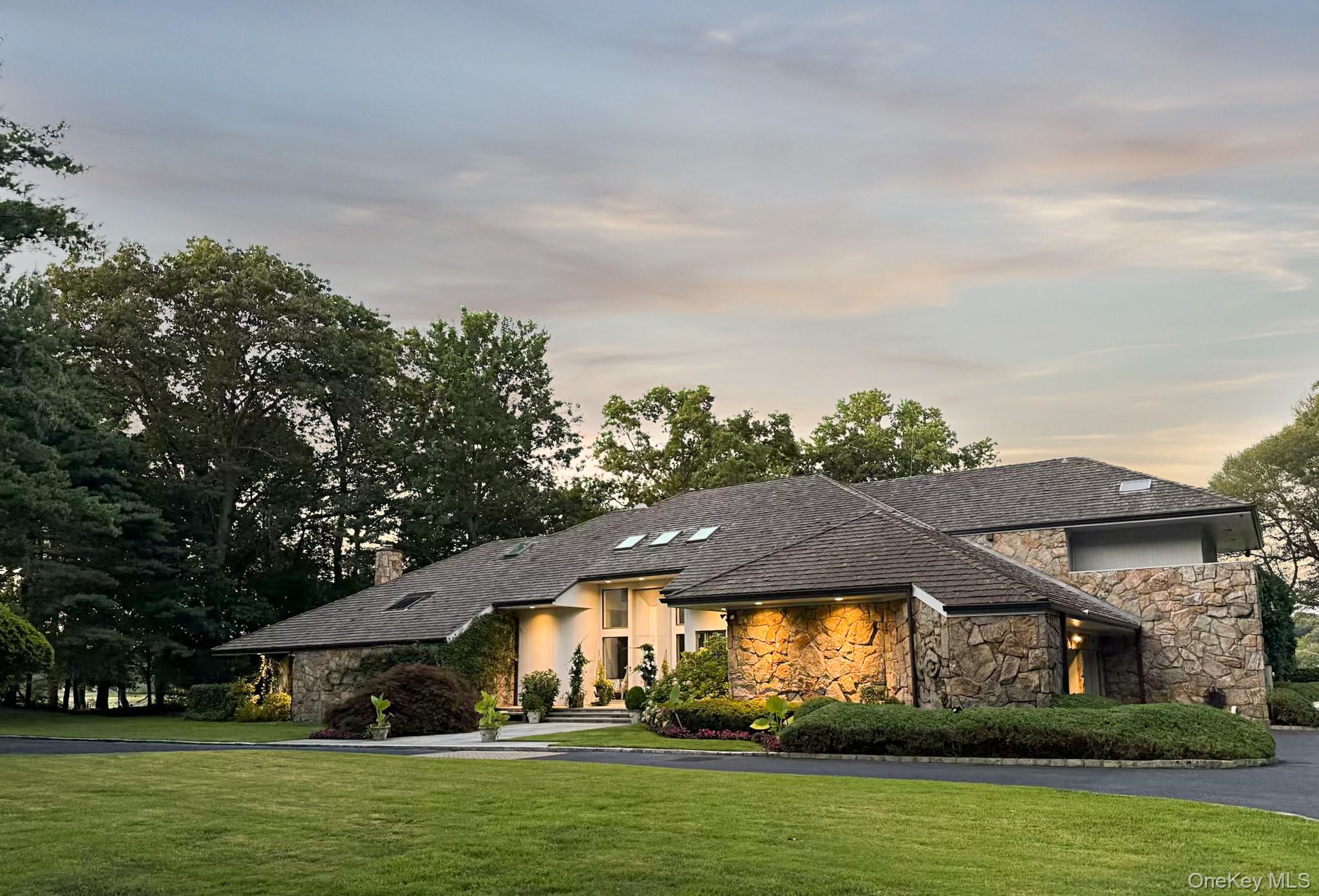 8 Mill Pond Lane — photo 35