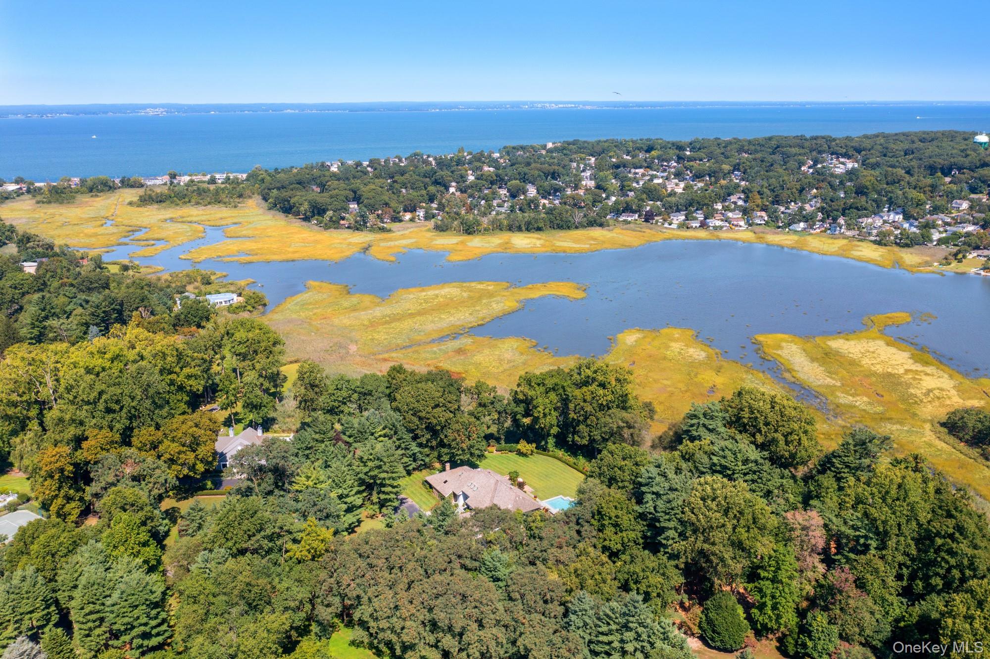 8 Mill Pond Lane — photo 38