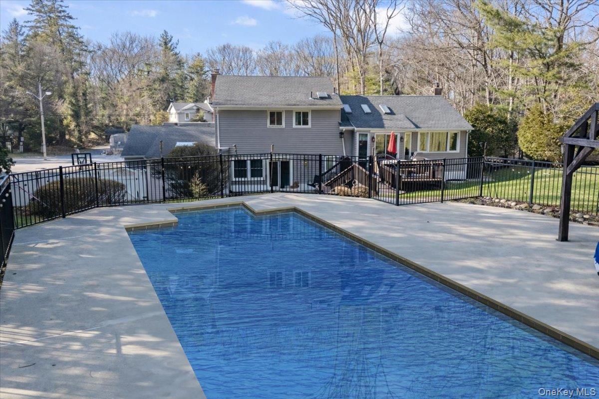 16 Ingold Drive — photo 48