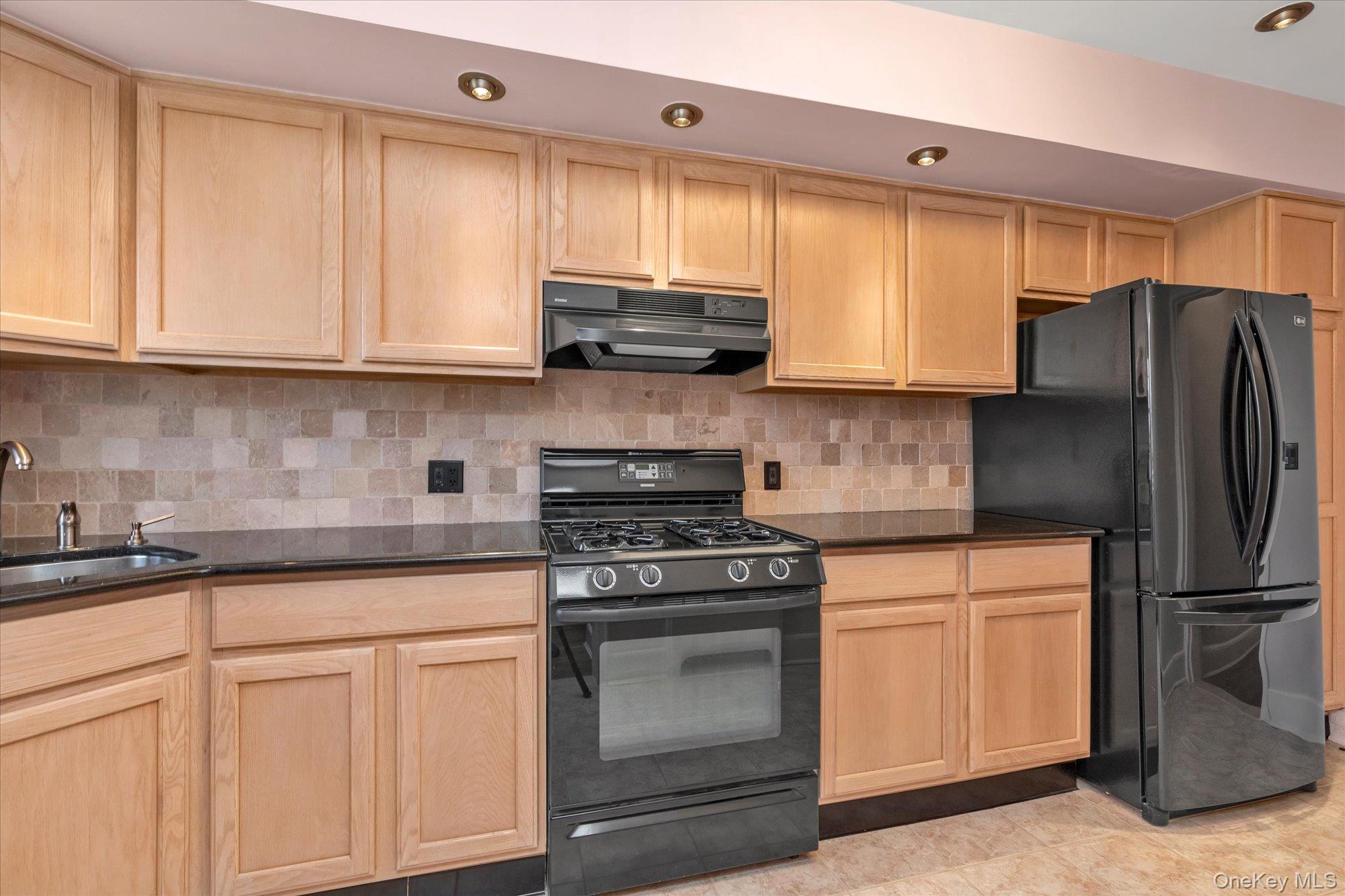 102 Village Avenue #3B — photo 5