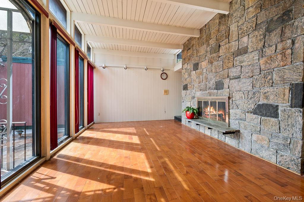 11 Valley View Road — photo 5