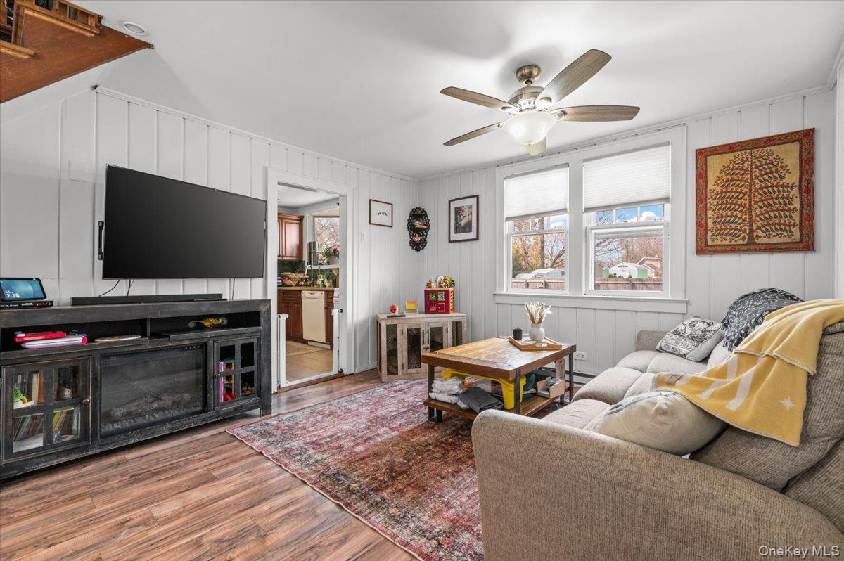 42 Moriches Drive — photo 9