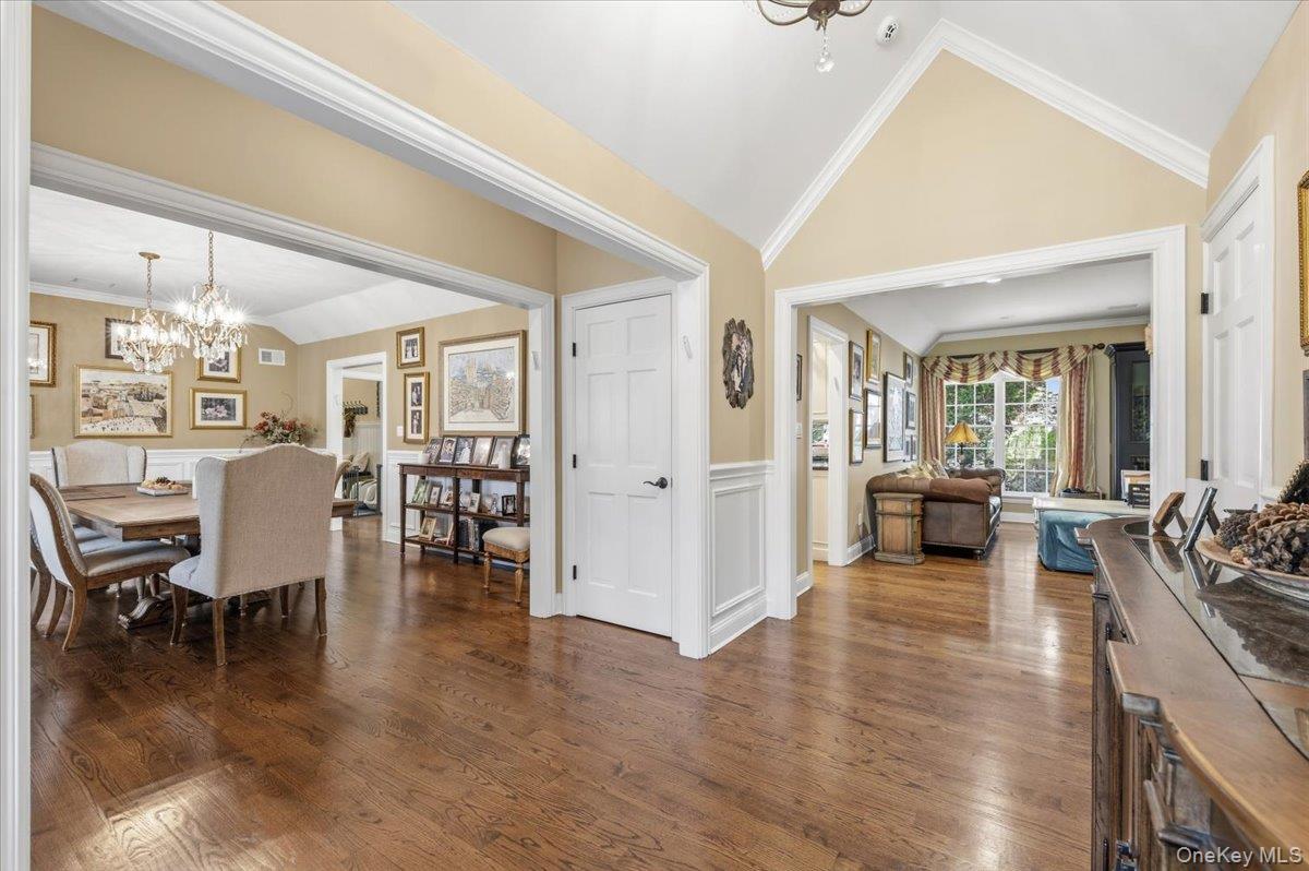 2 Memas Court — photo 4