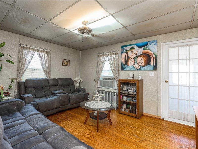 1267 Nelson Street — photo 7