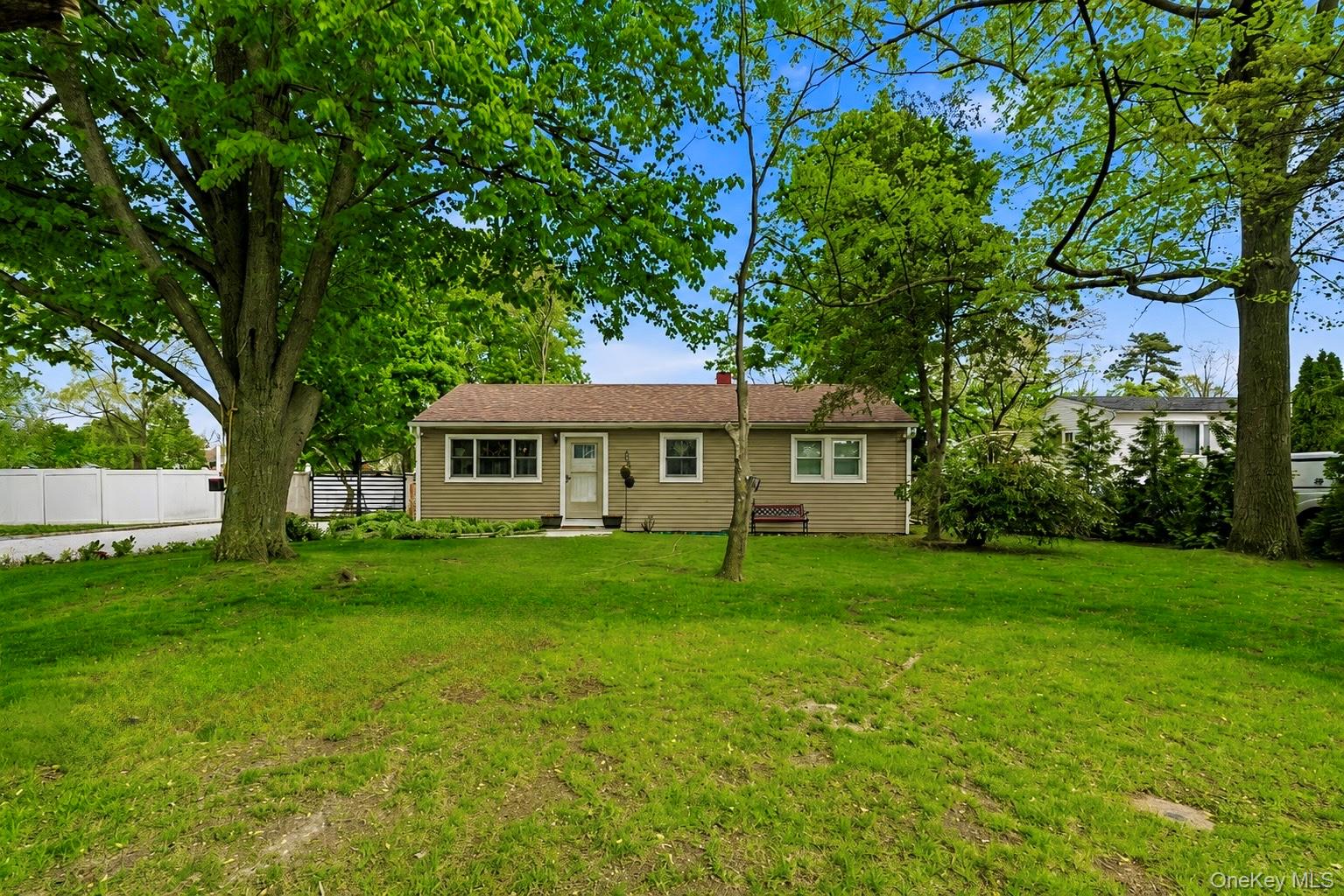 1016 Howells Road, Bay Shore