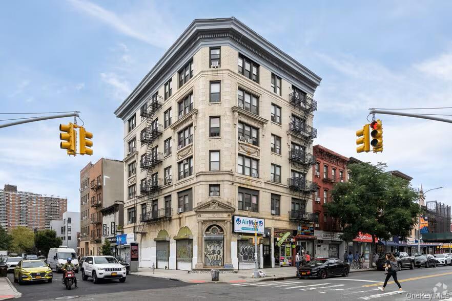87 Graham Avenue, Brooklyn