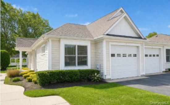 5 White Oak Court #5, Coram