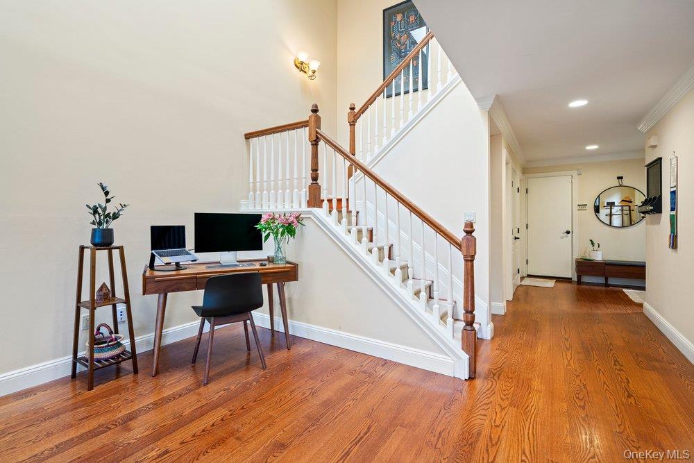 35 Chestnut Lane — photo 4