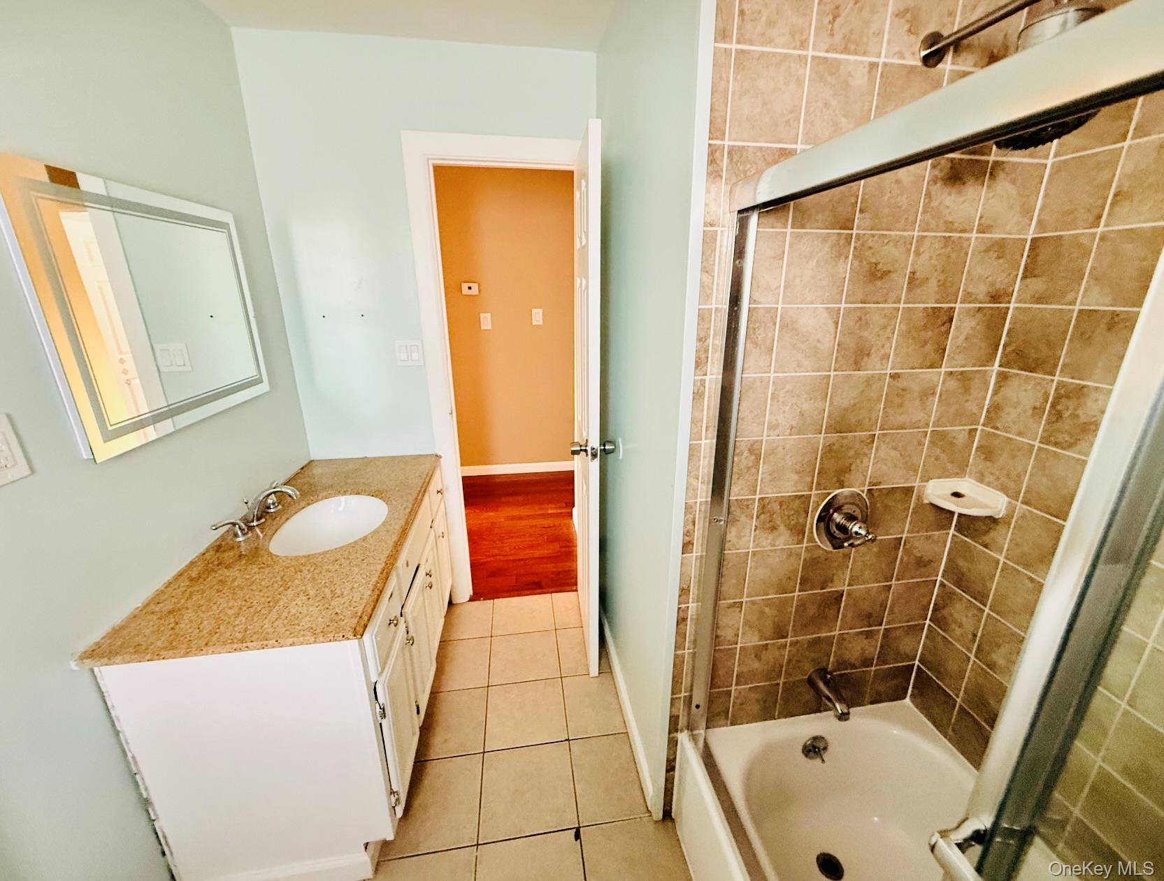 43 Johnson Avenue — photo 24