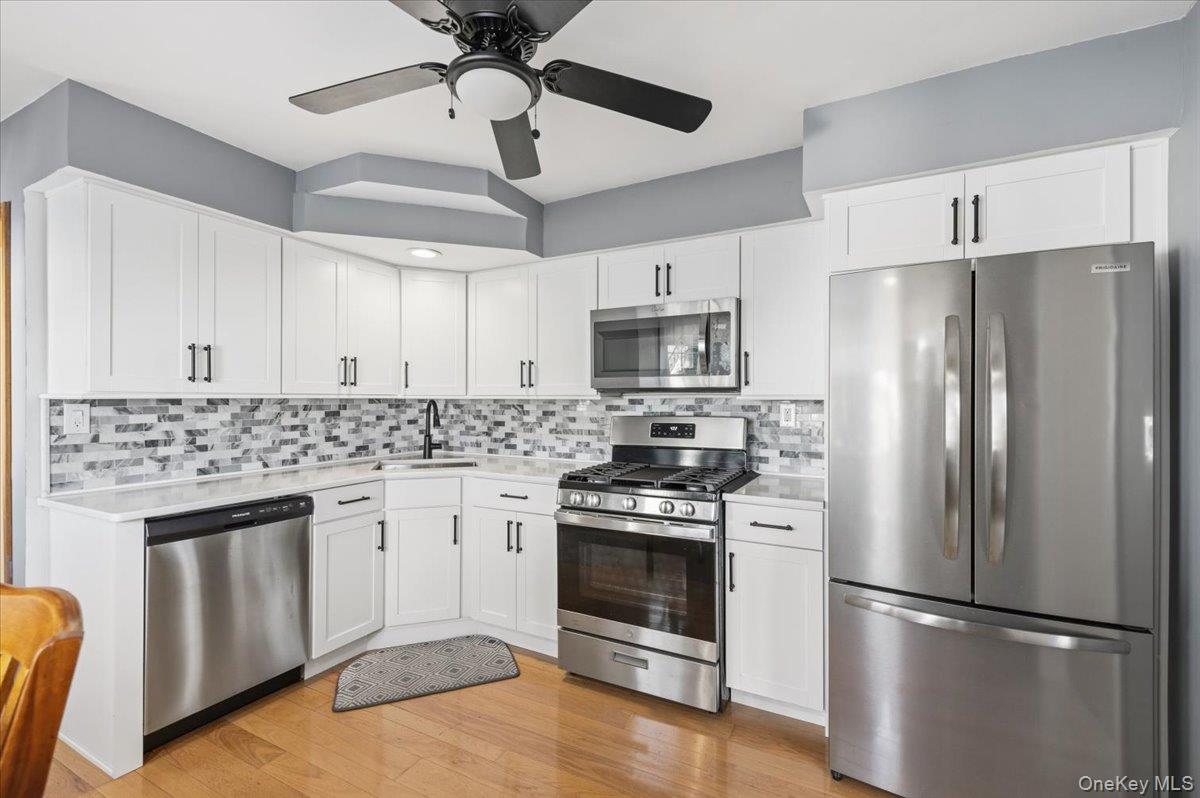 13 Spruce Street — photo 4