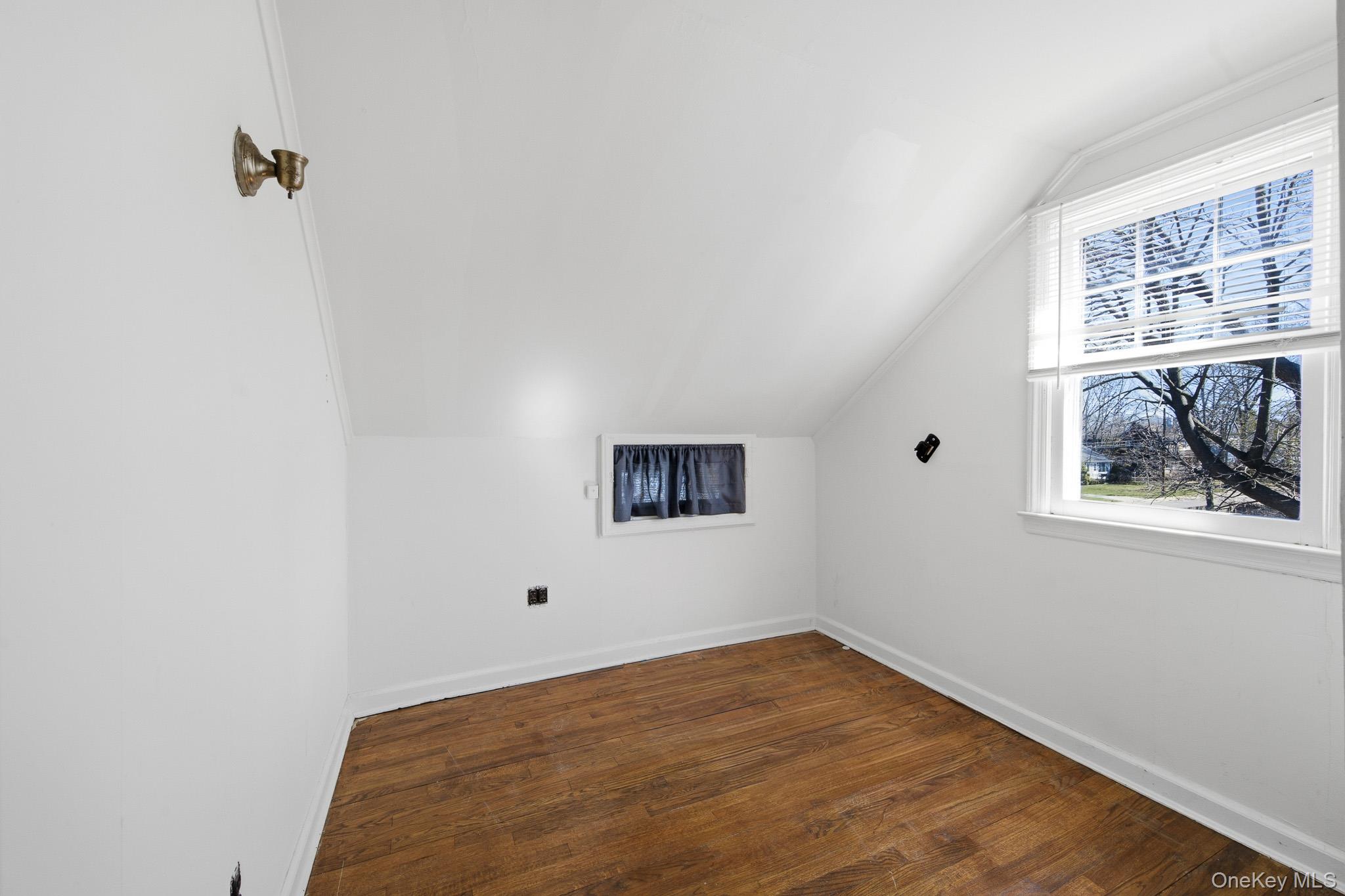 94 Lakewood Street — photo 21